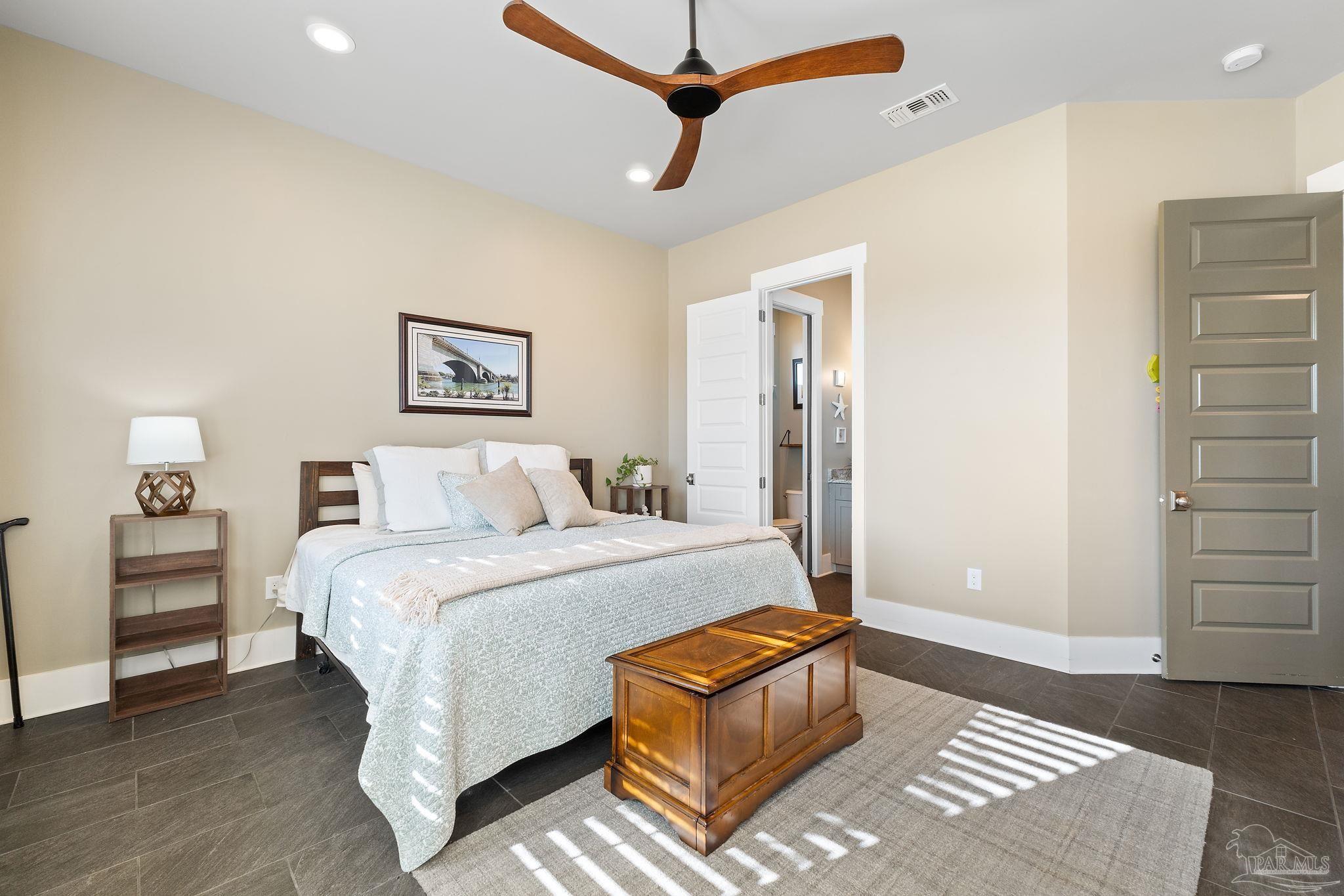 11707 Chanticleer Ct