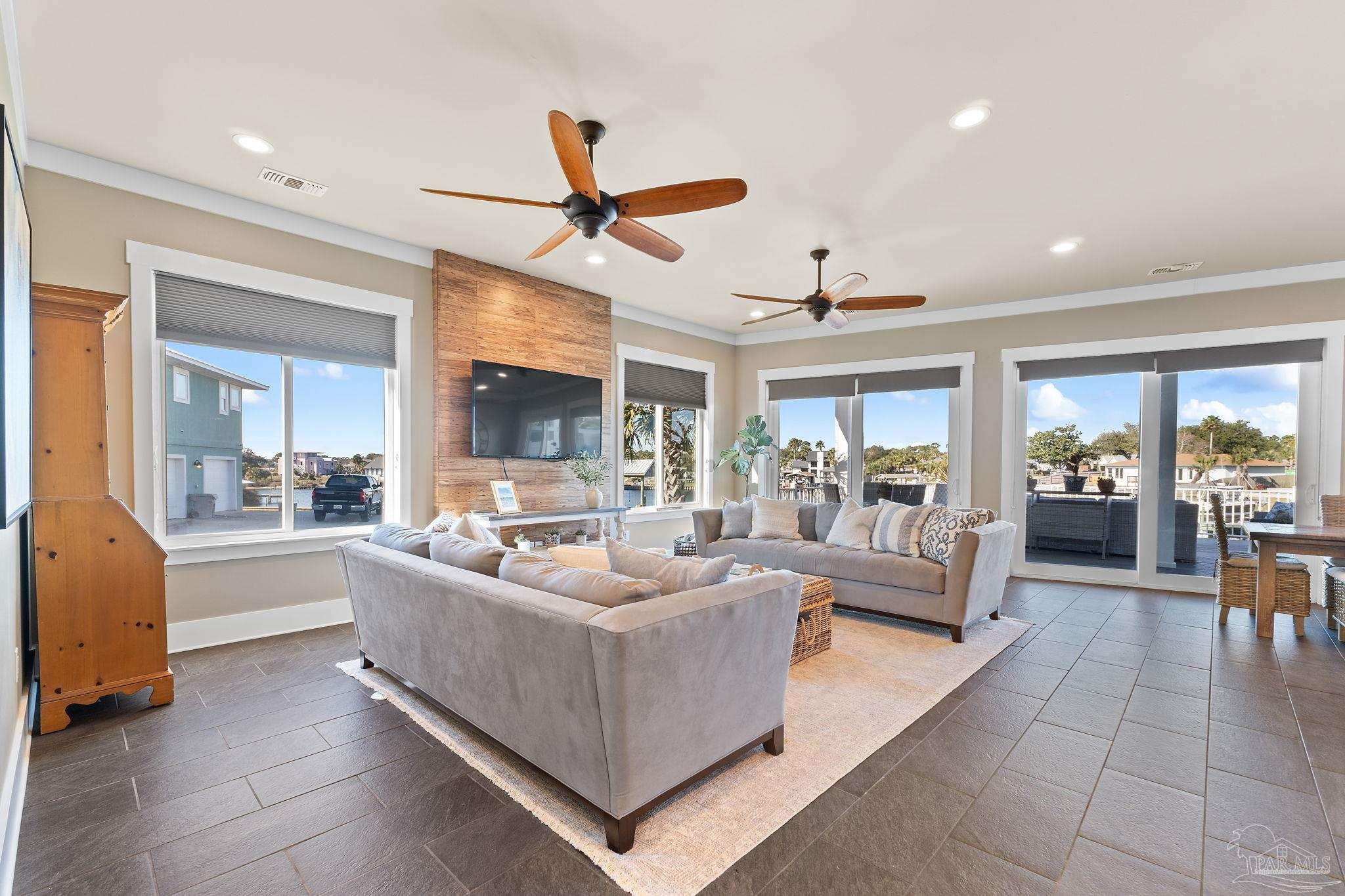 11707 Chanticleer Ct