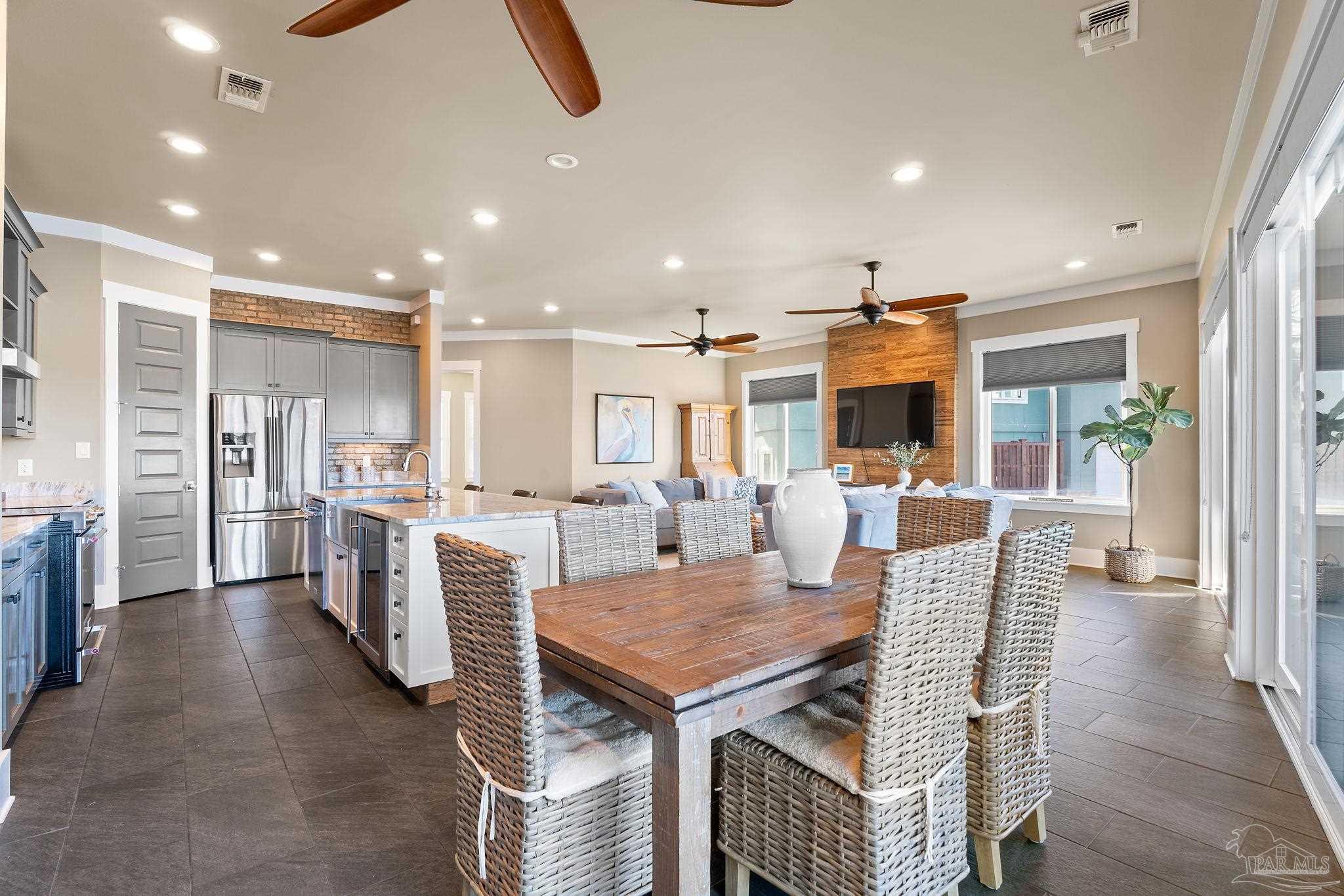 11707 Chanticleer Ct