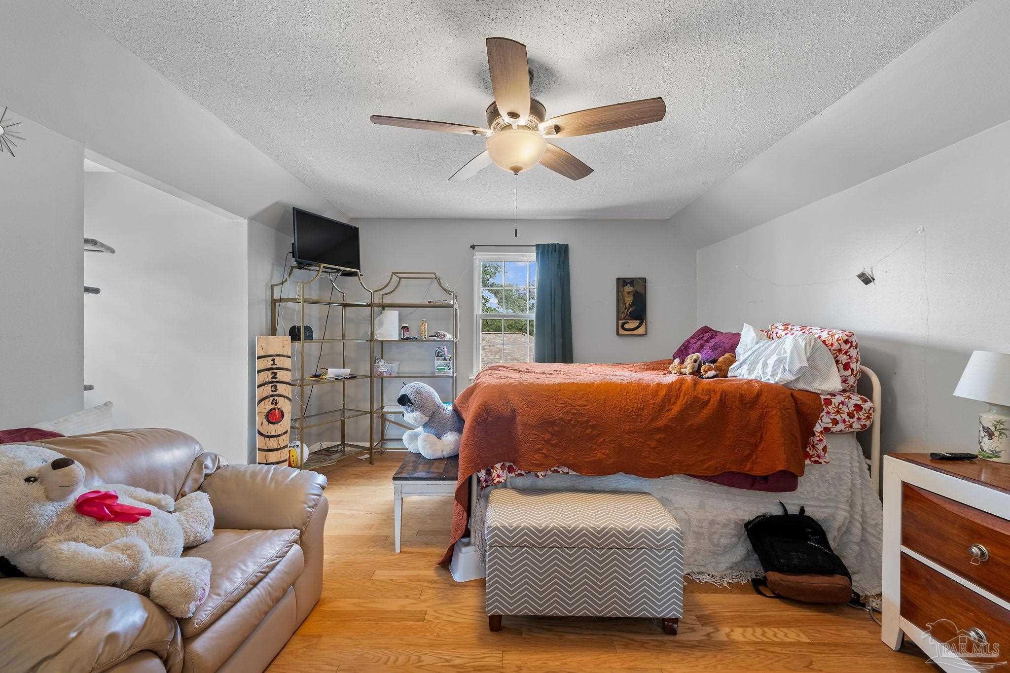 2900 Bayou Blvd