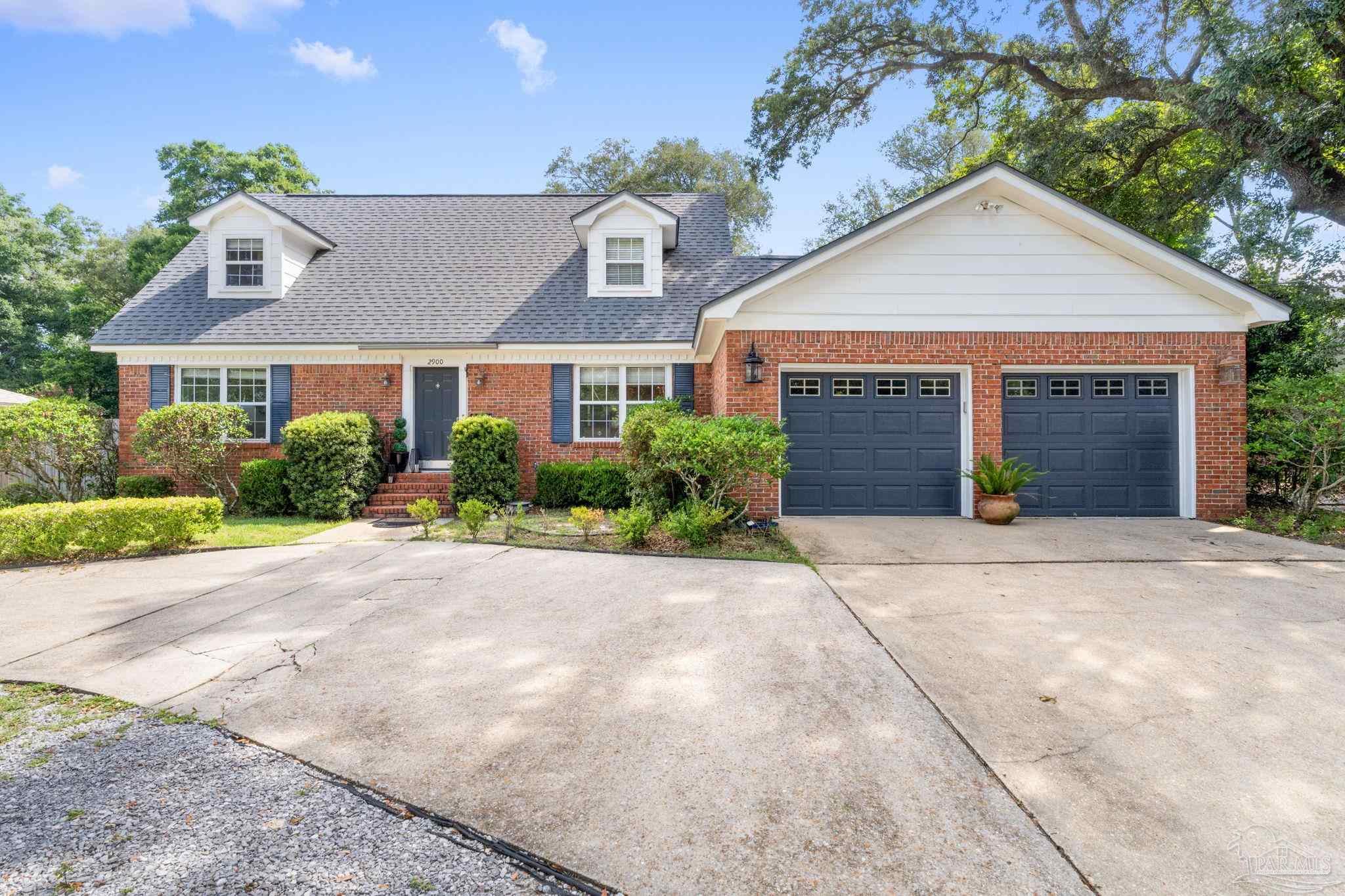 2900 Bayou Blvd