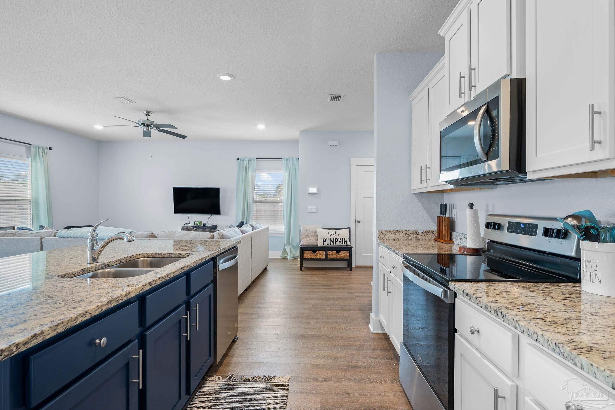 3606 Sailfish Dr