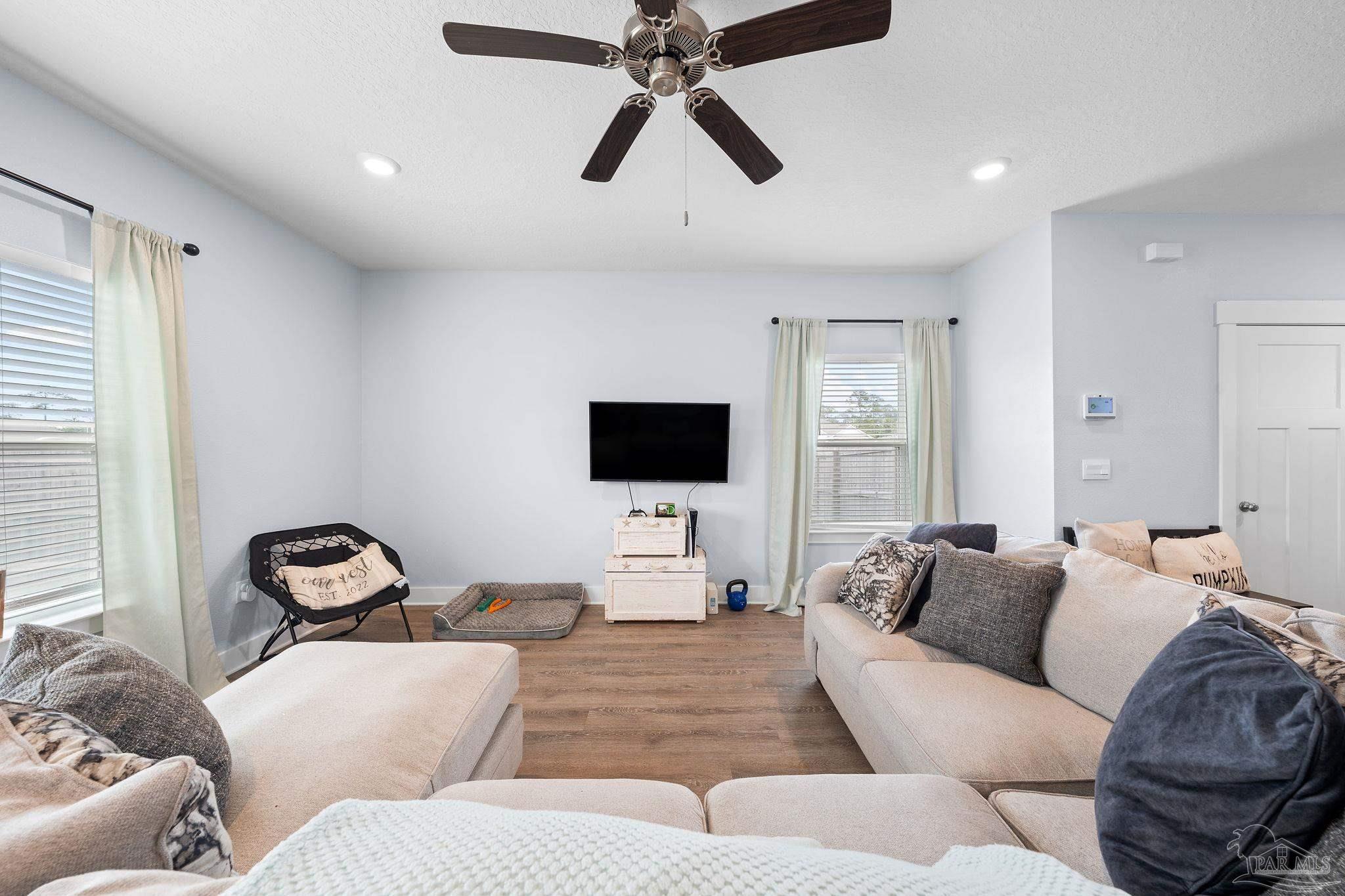 3606 Sailfish Dr