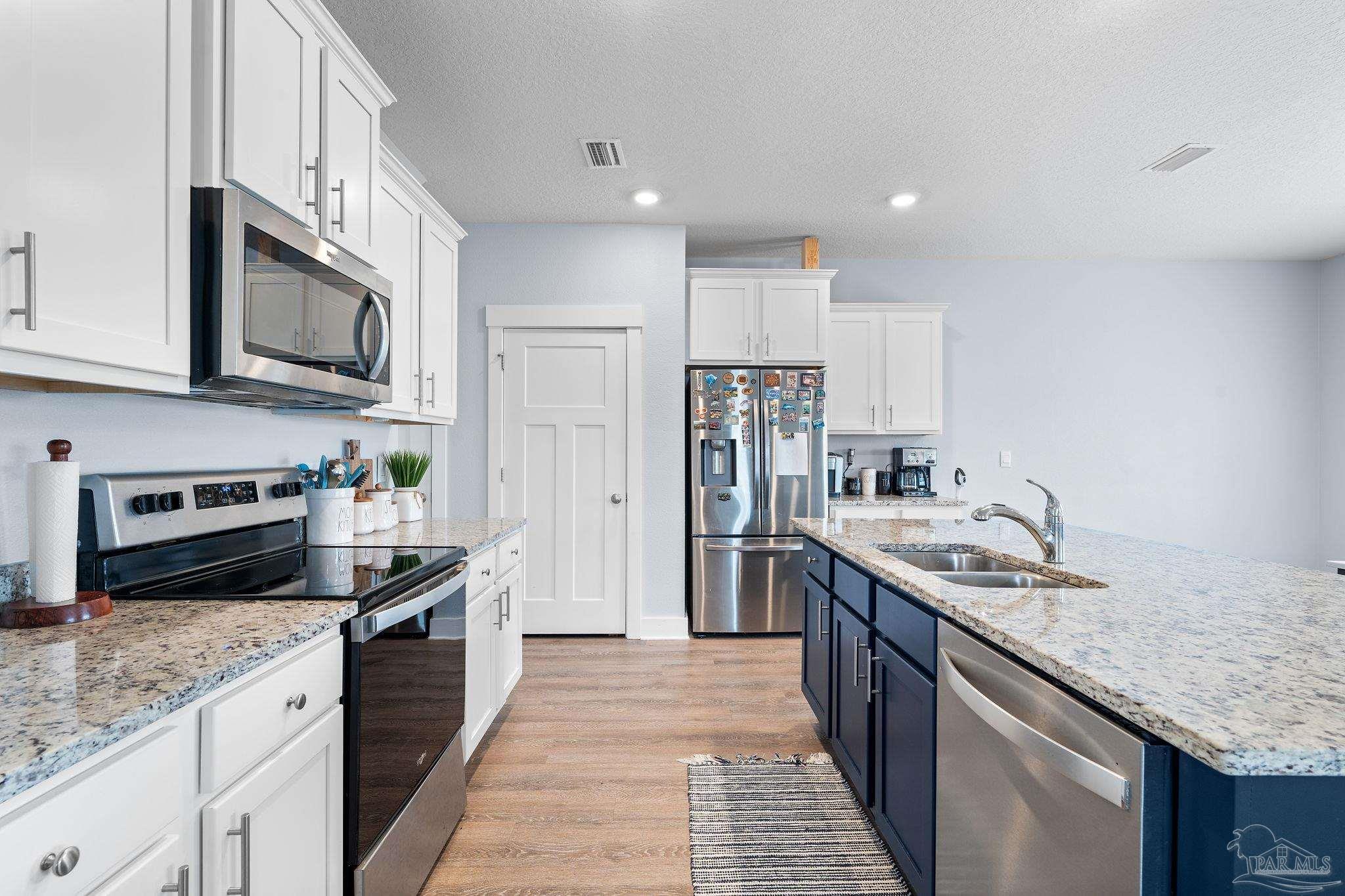 3606 Sailfish Dr