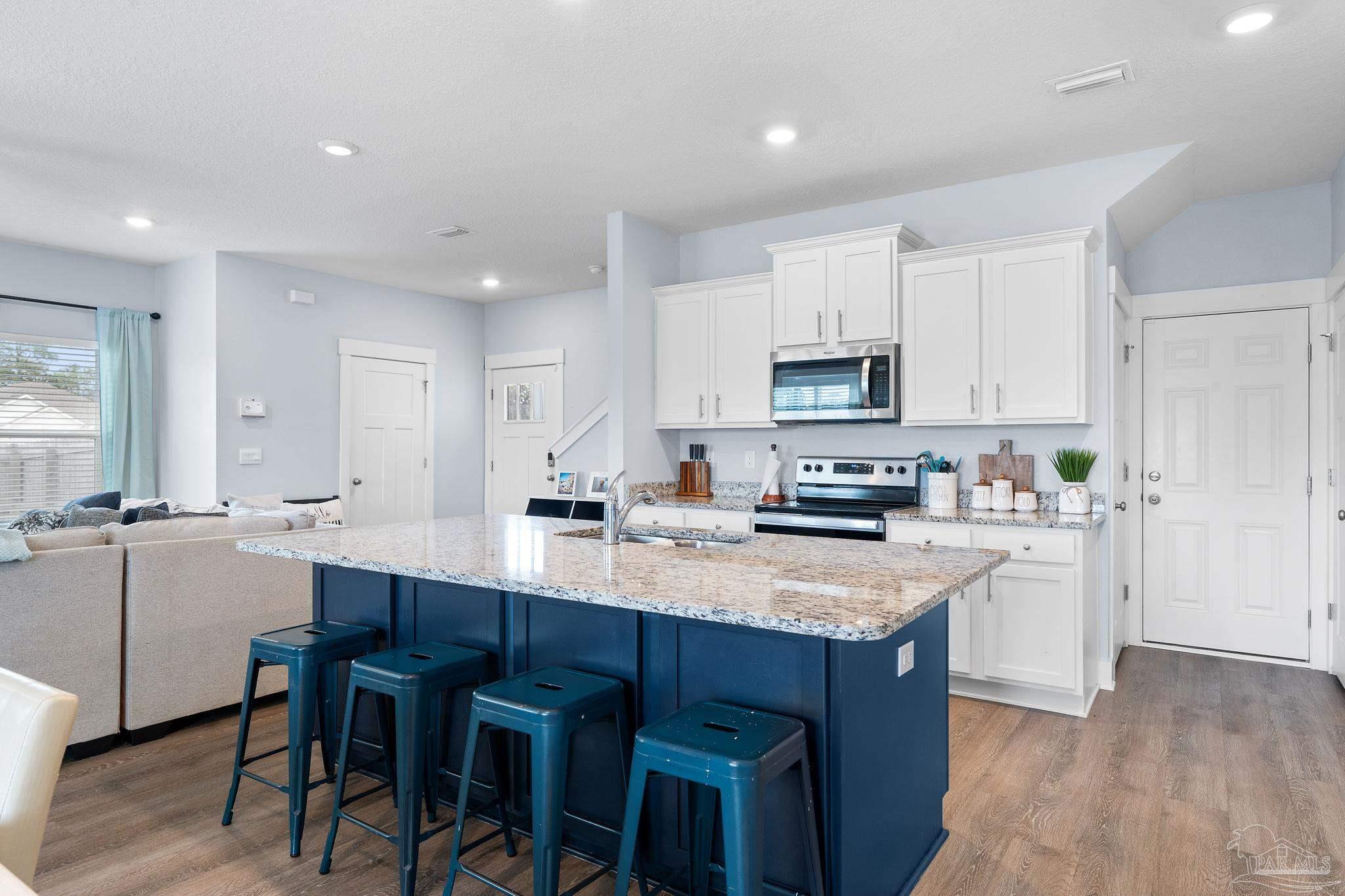 3606 Sailfish Dr