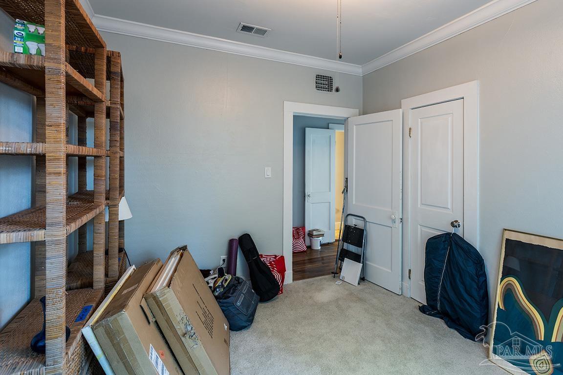 404 E Sunset Ave