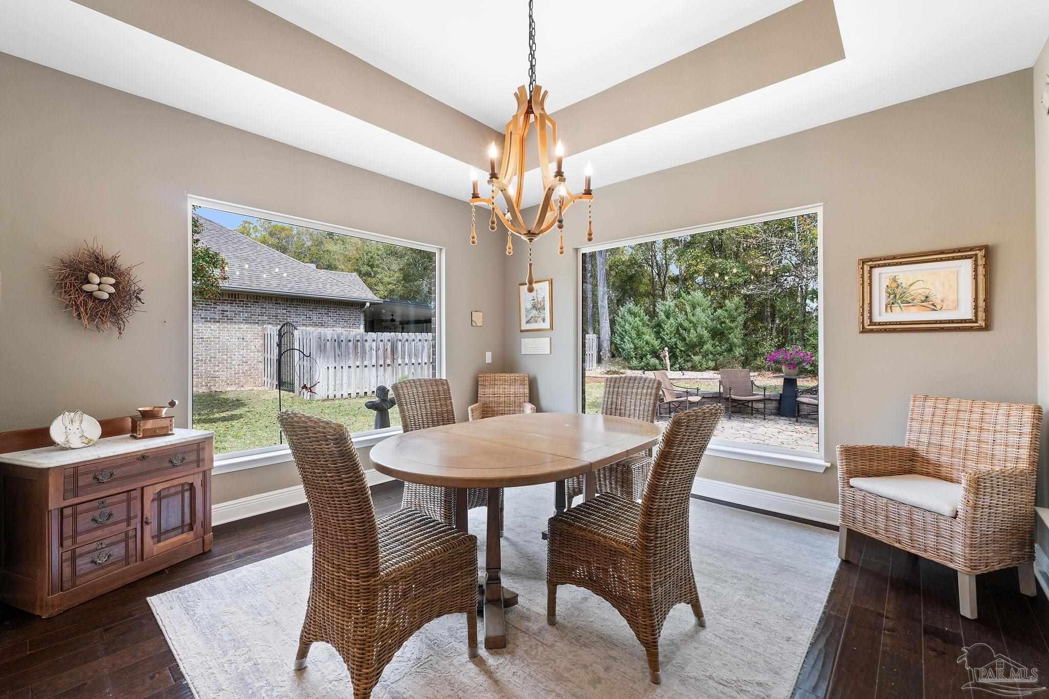 8760 Foxtail Loop