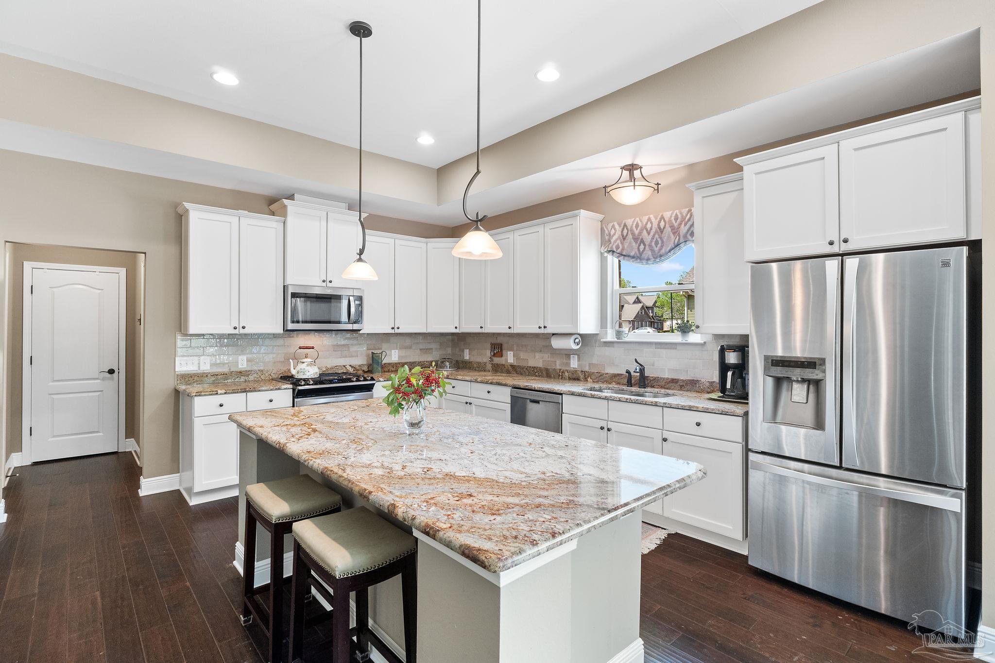 8760 Foxtail Loop