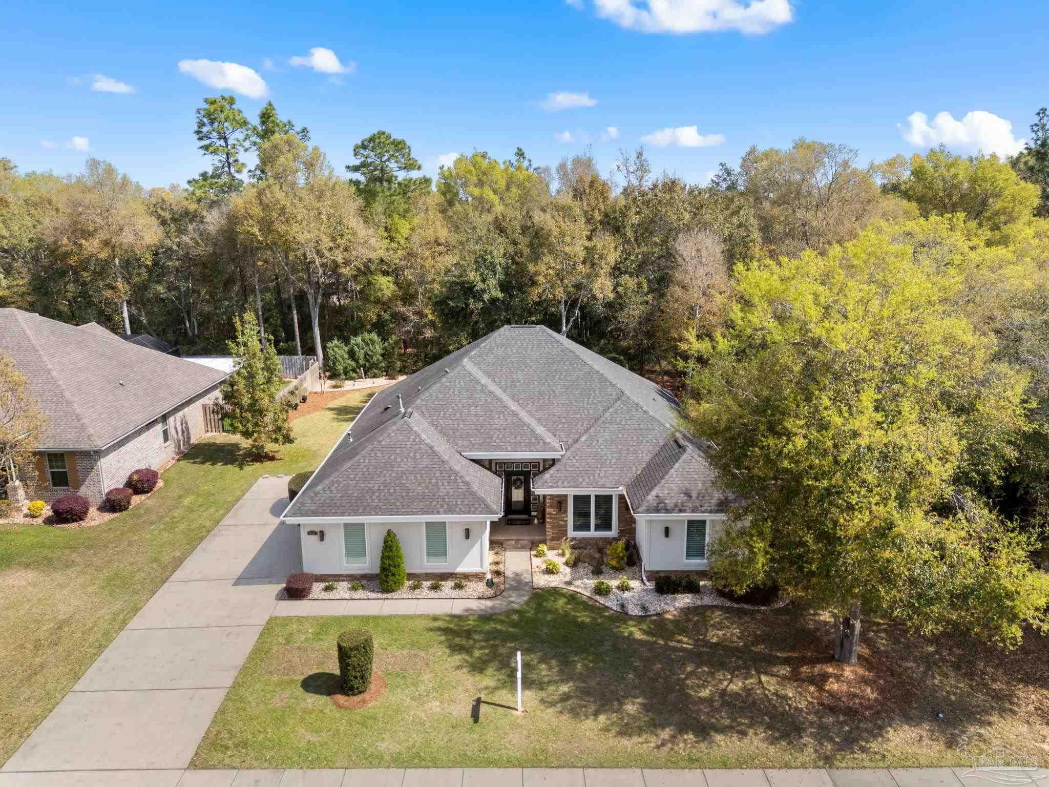 8760 Foxtail Loop