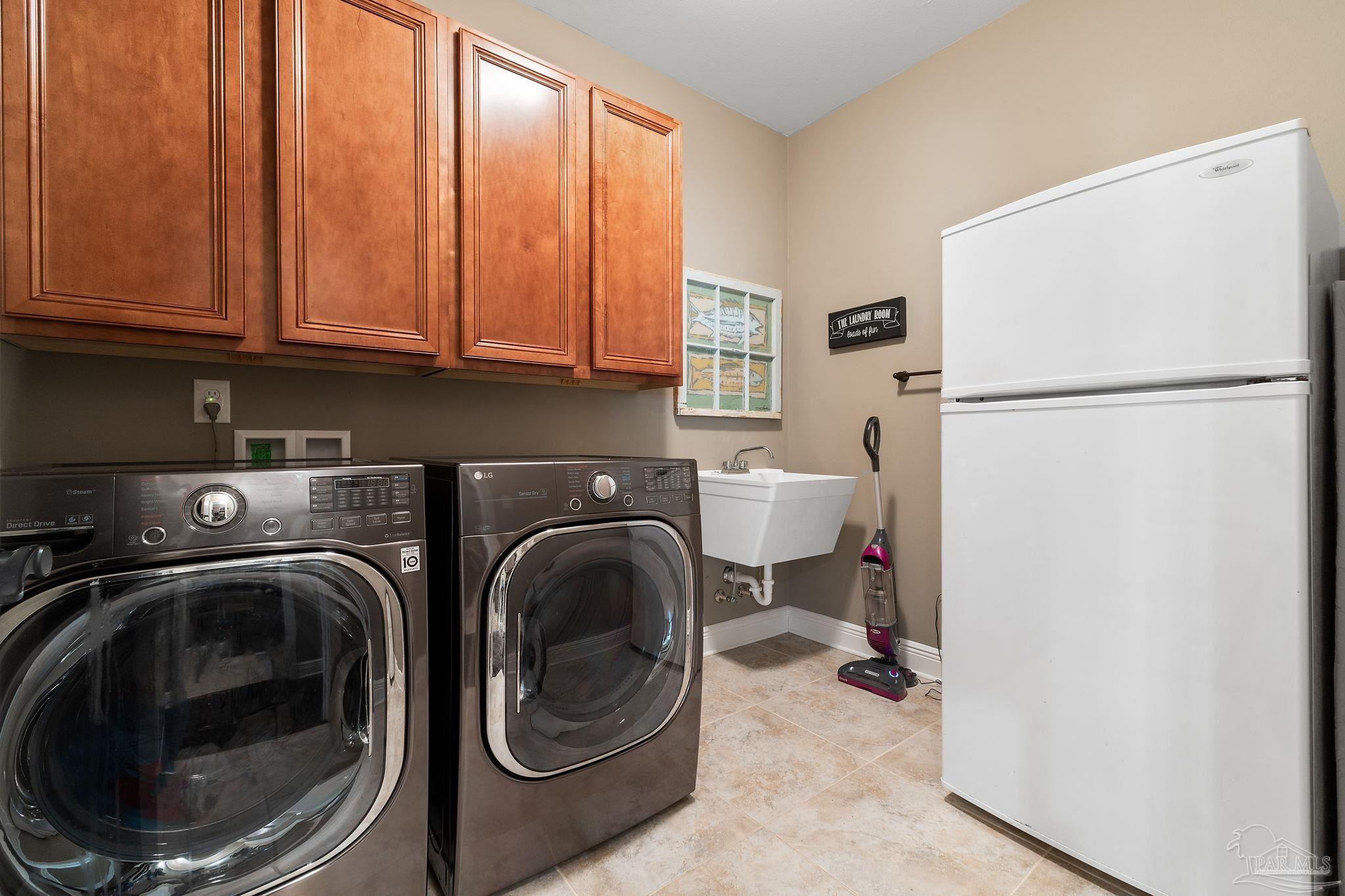 8760 Foxtail Loop