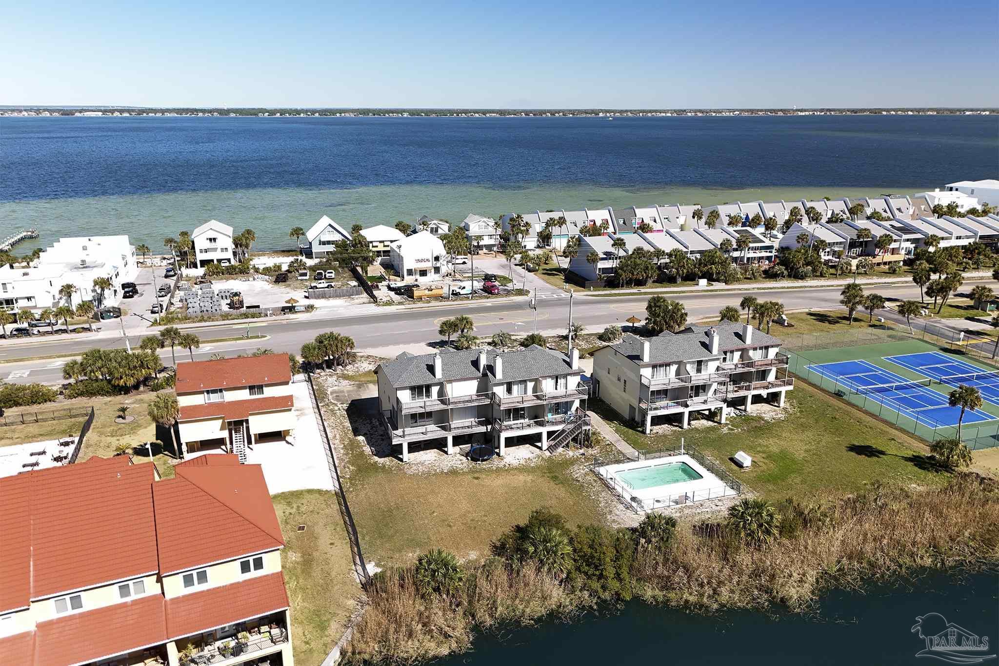 1550 Via Deluna Dr # H