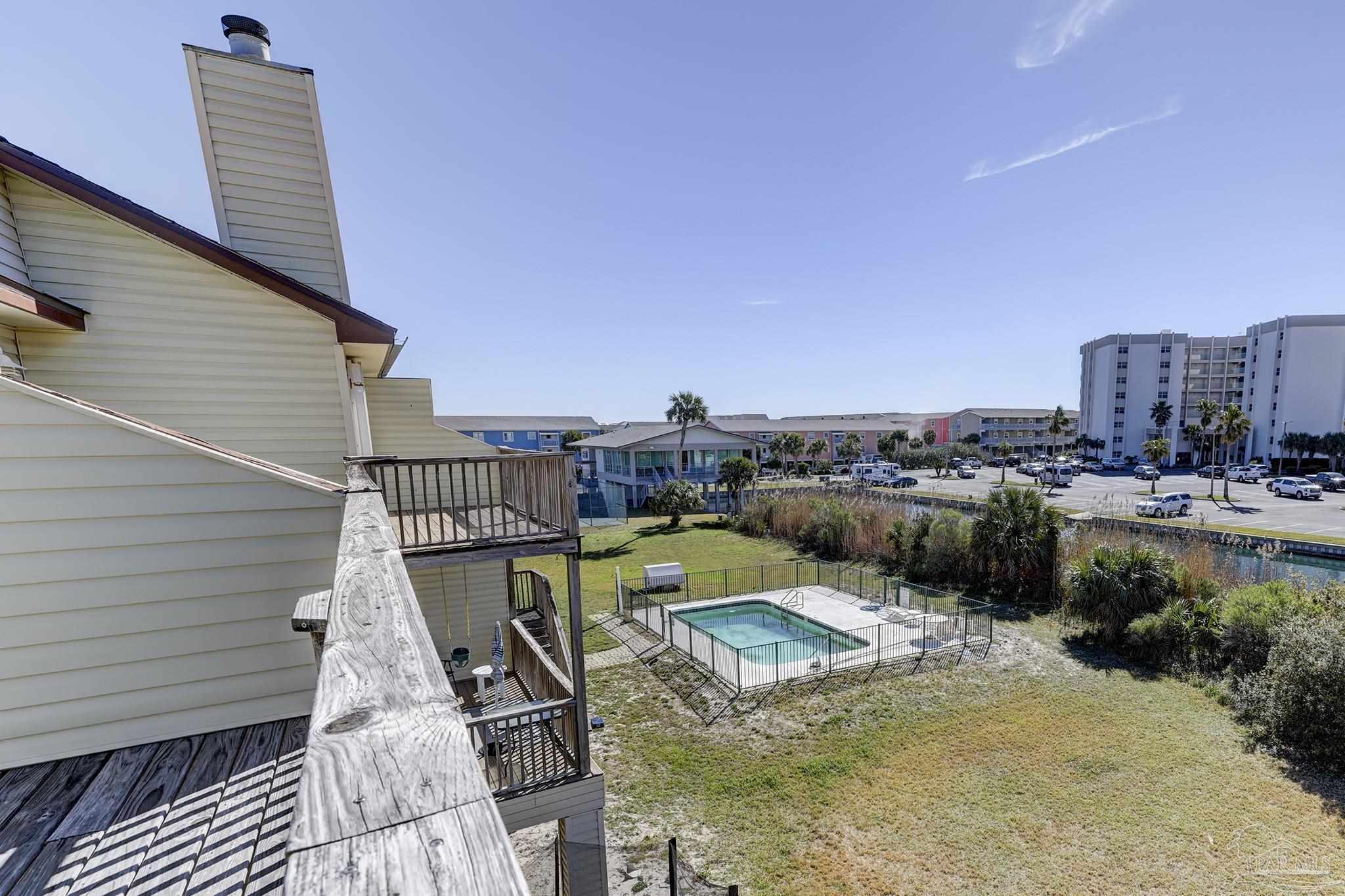 1550 Via Deluna Dr # H