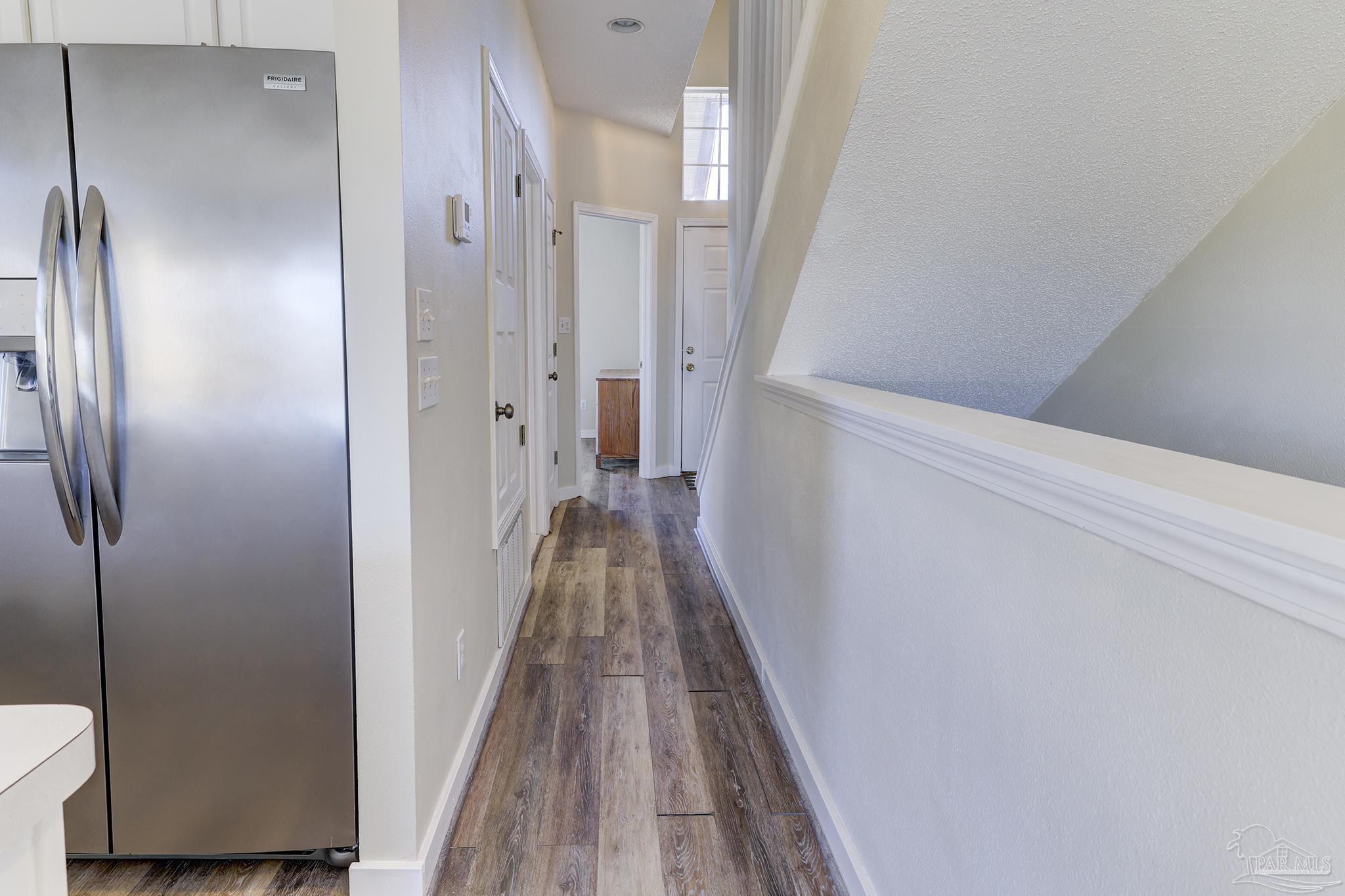 1550 Via Deluna Dr # H