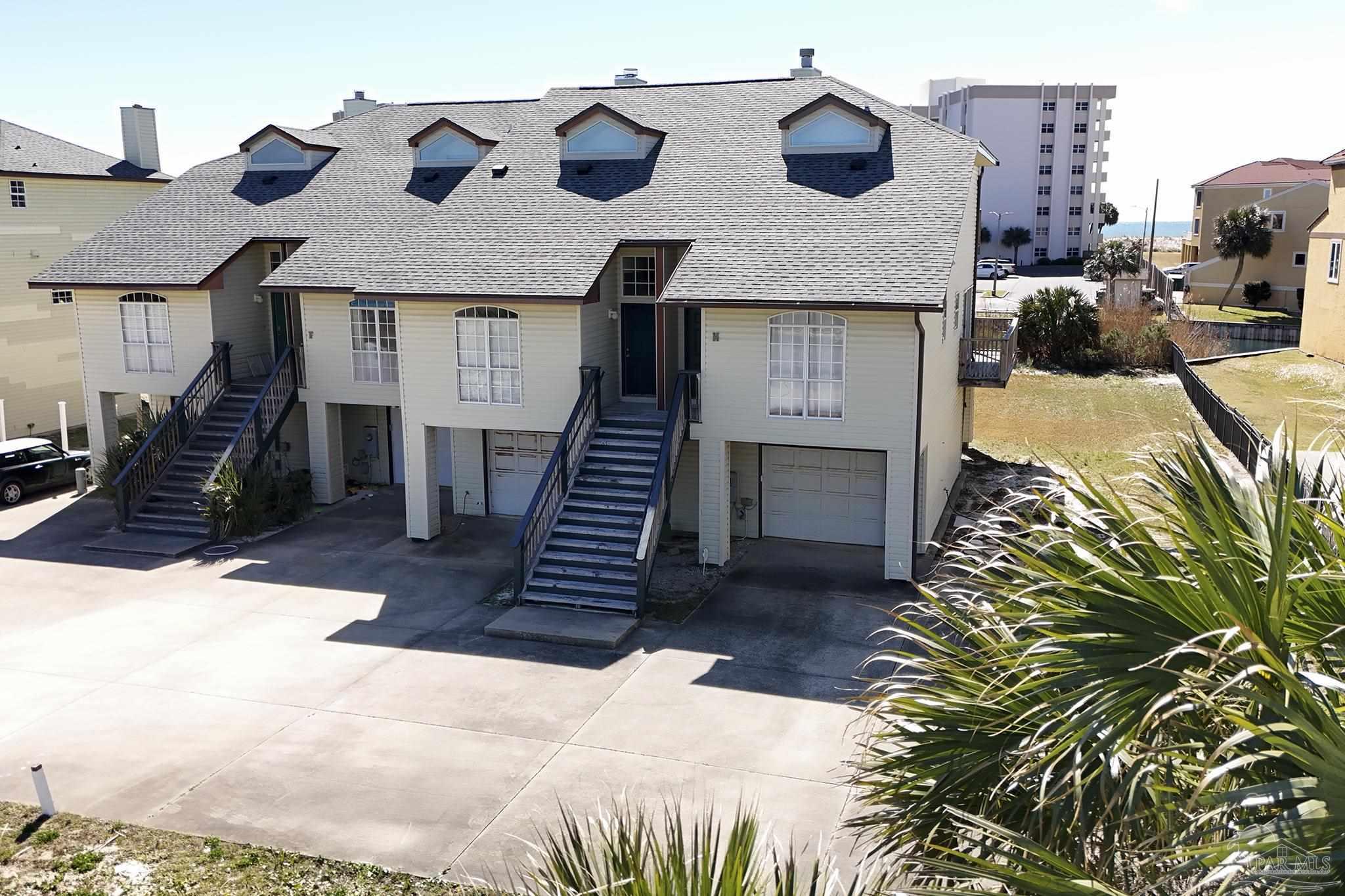 1550 Via Deluna Dr # H