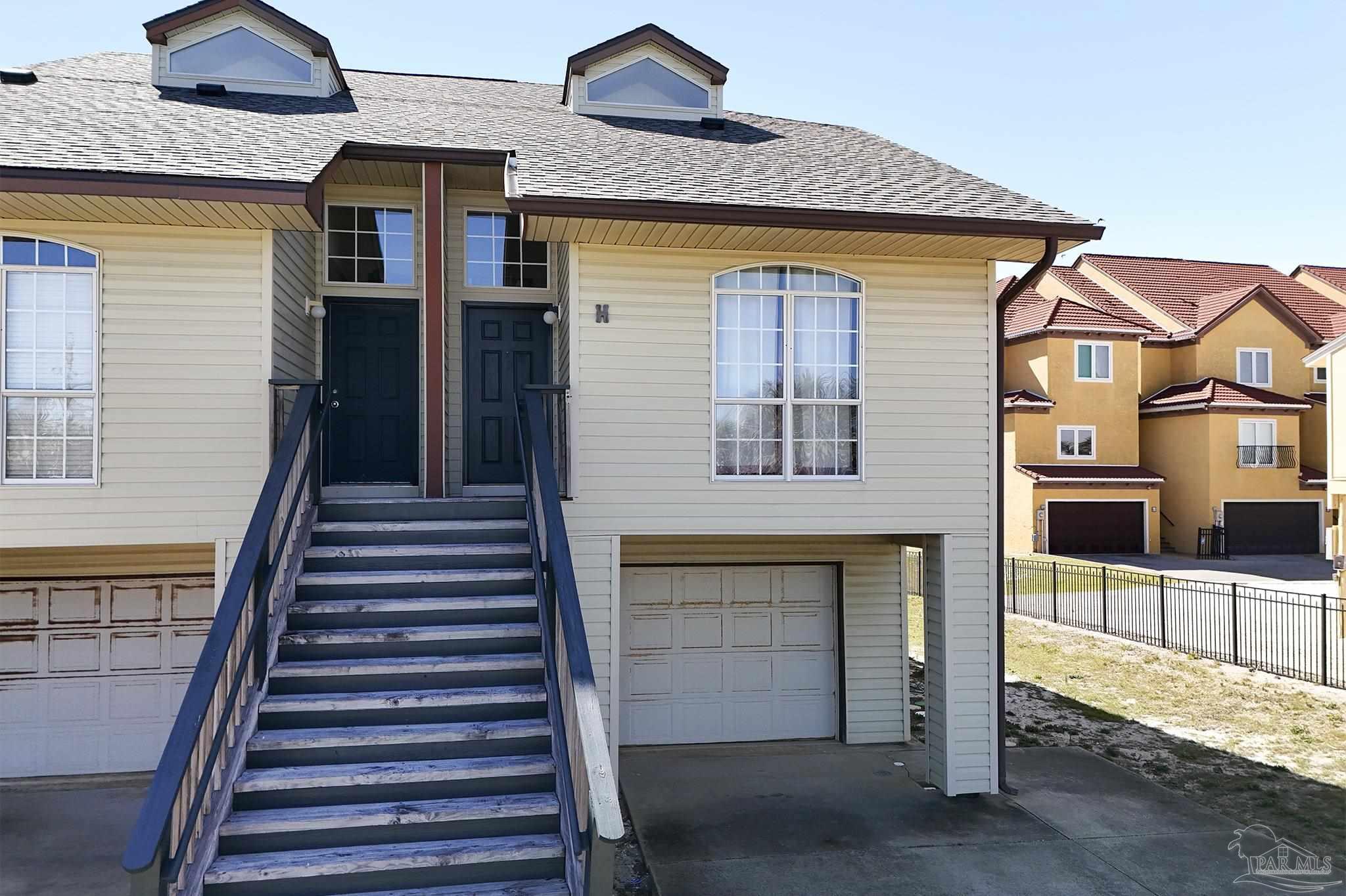 1550 Via Deluna Dr # H