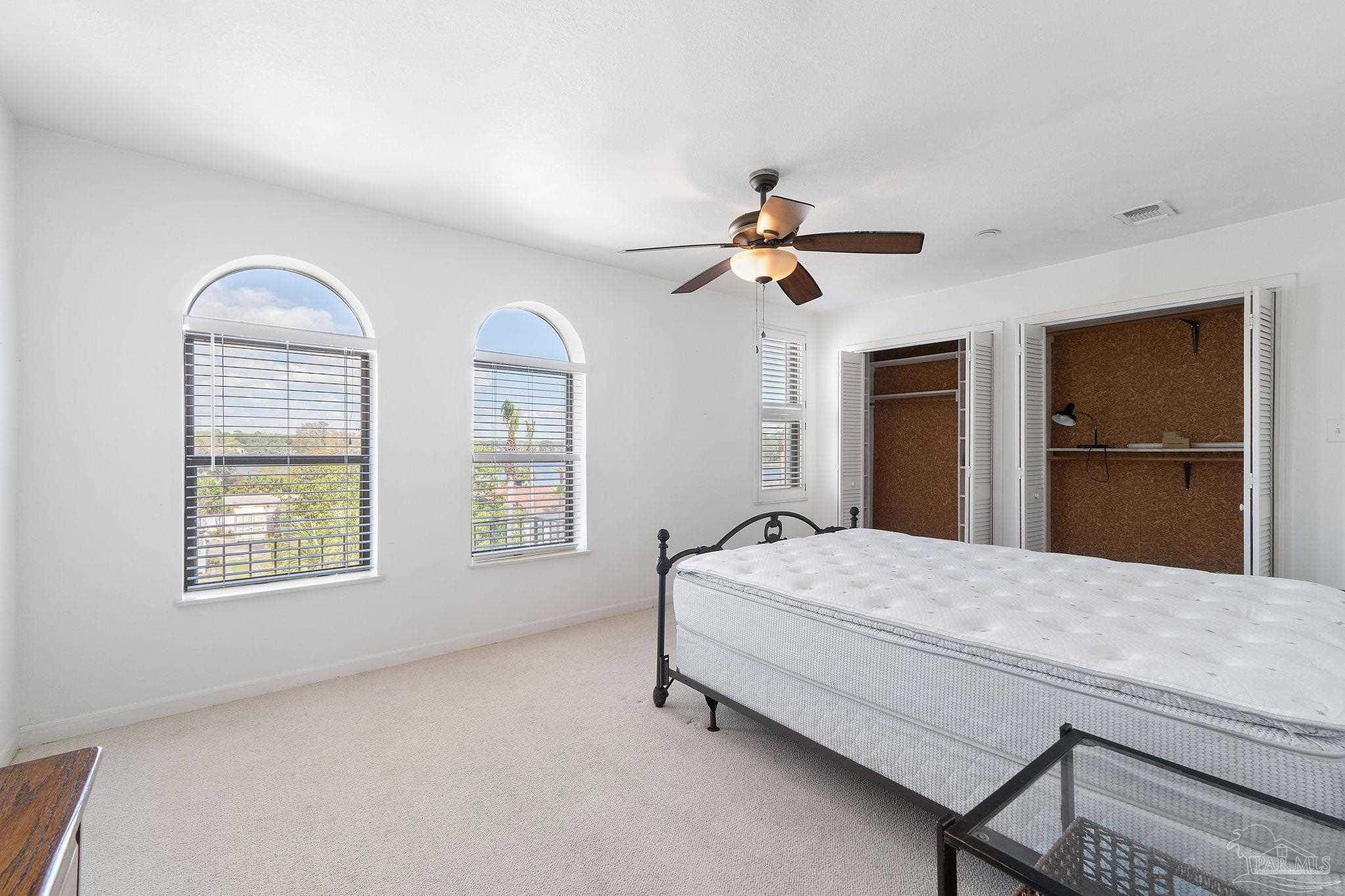 2007 E Gadsden St # 301