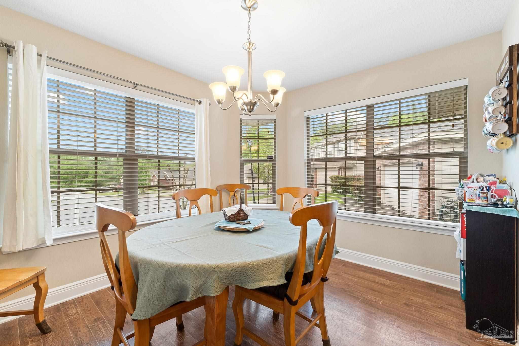 1438 Towhee Canyon Dr