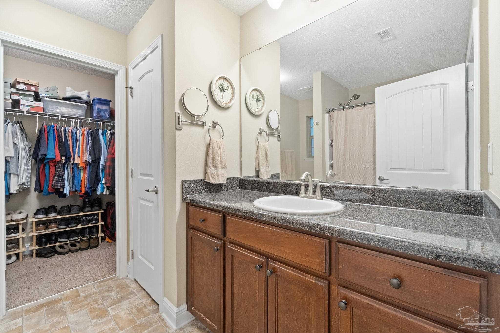 1438 Towhee Canyon Dr
