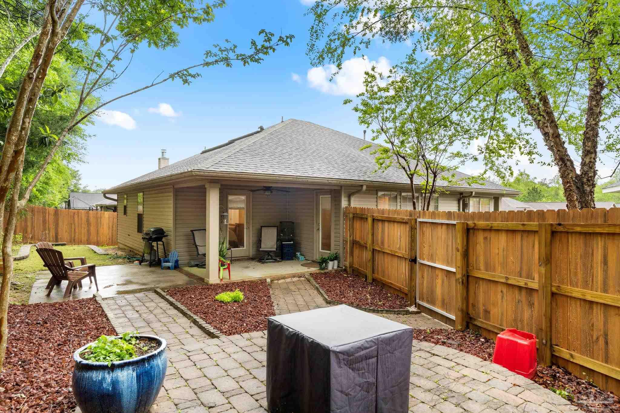 1438 Towhee Canyon Dr