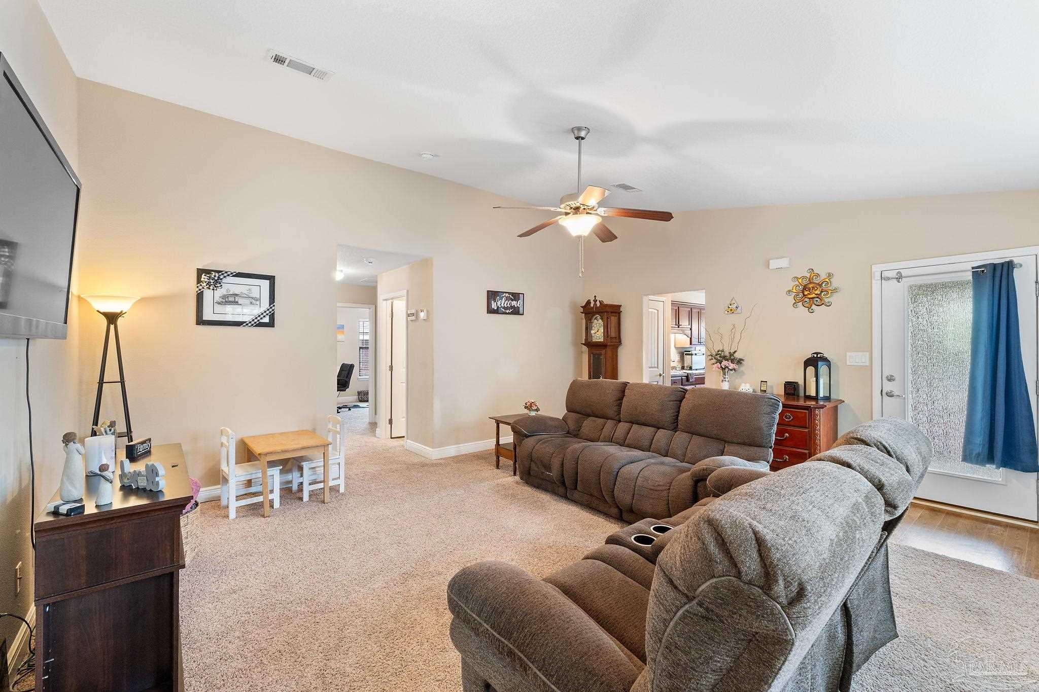 1438 Towhee Canyon Dr