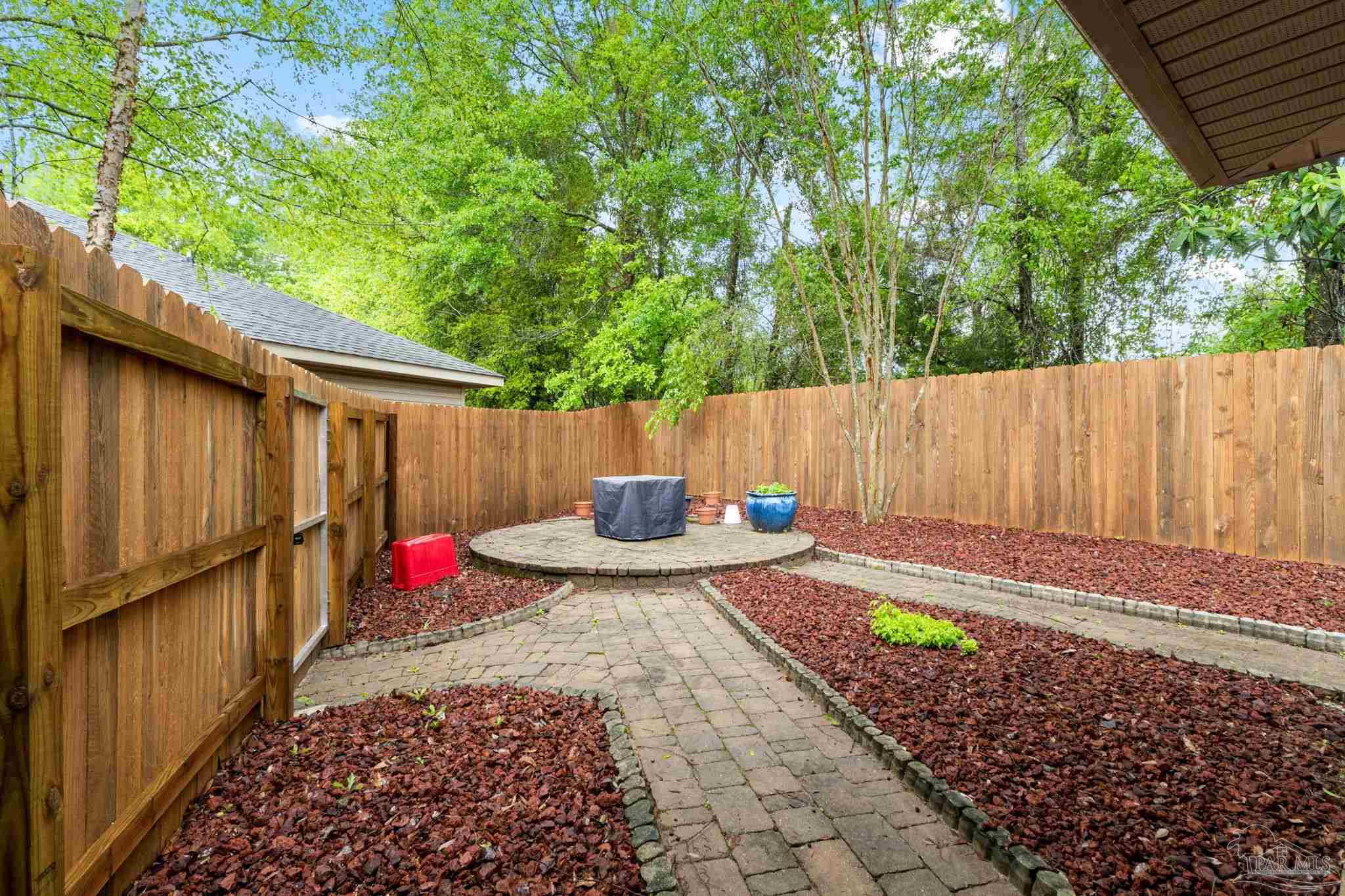 1438 Towhee Canyon Dr