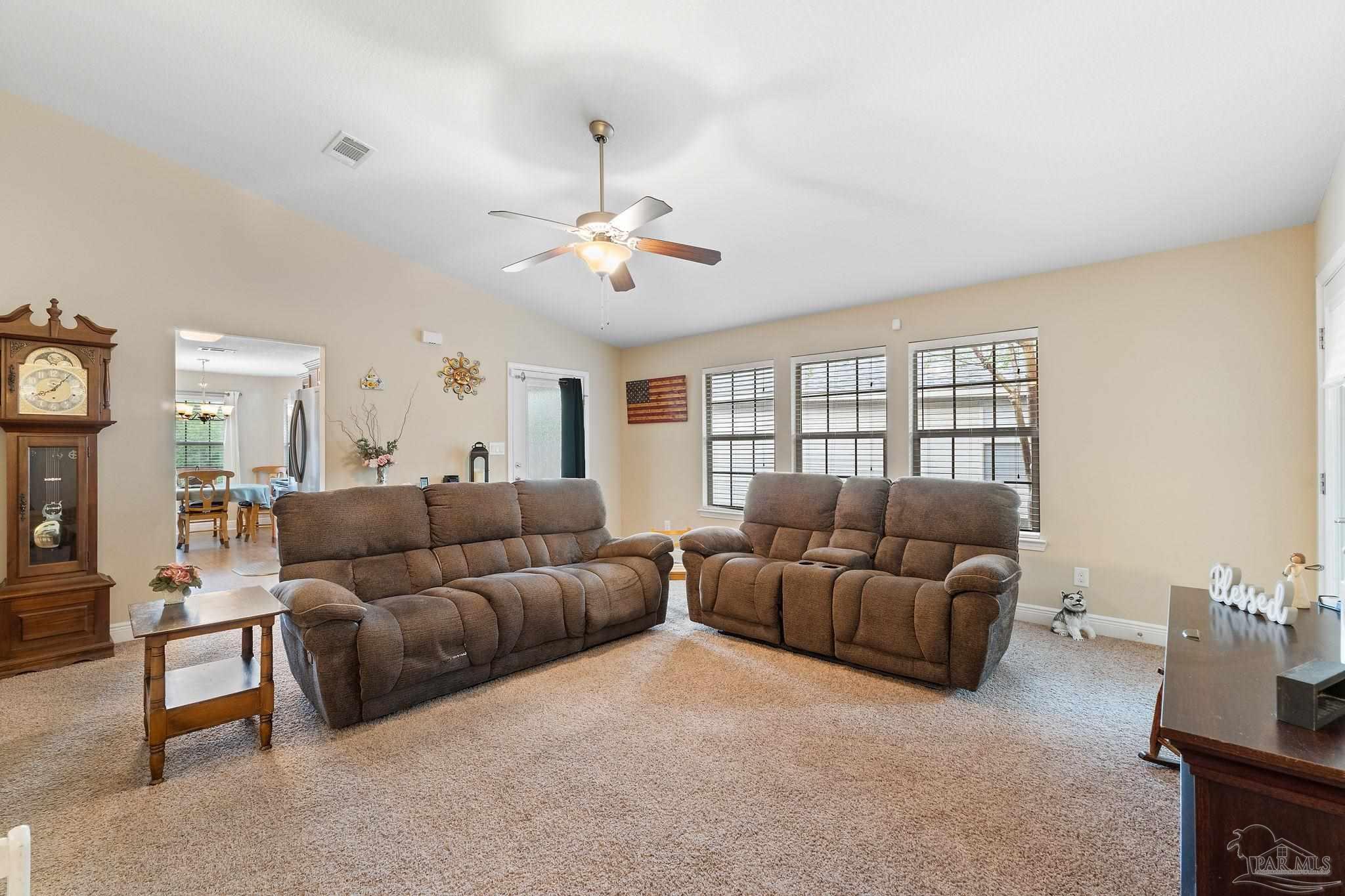 1438 Towhee Canyon Dr