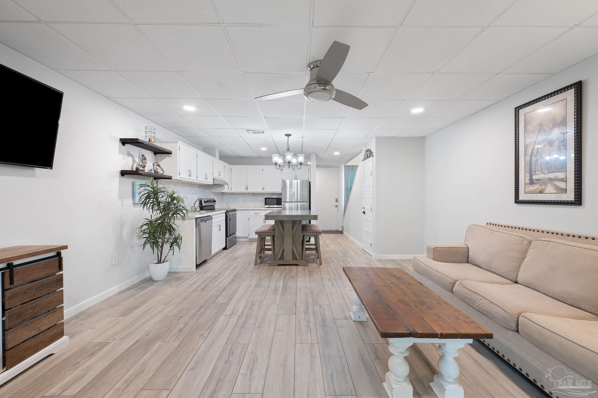 201 Pensacola Beach Rd # D24