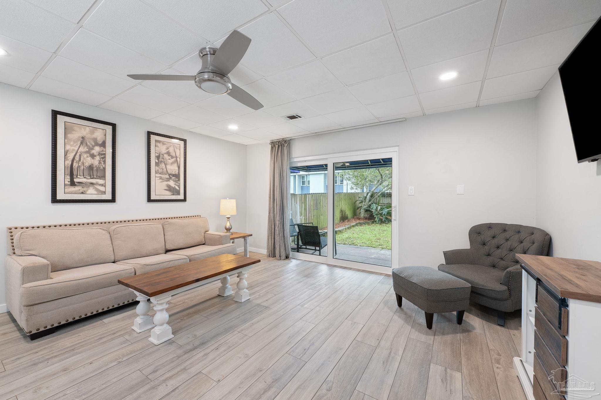 201 Pensacola Beach Rd # D24