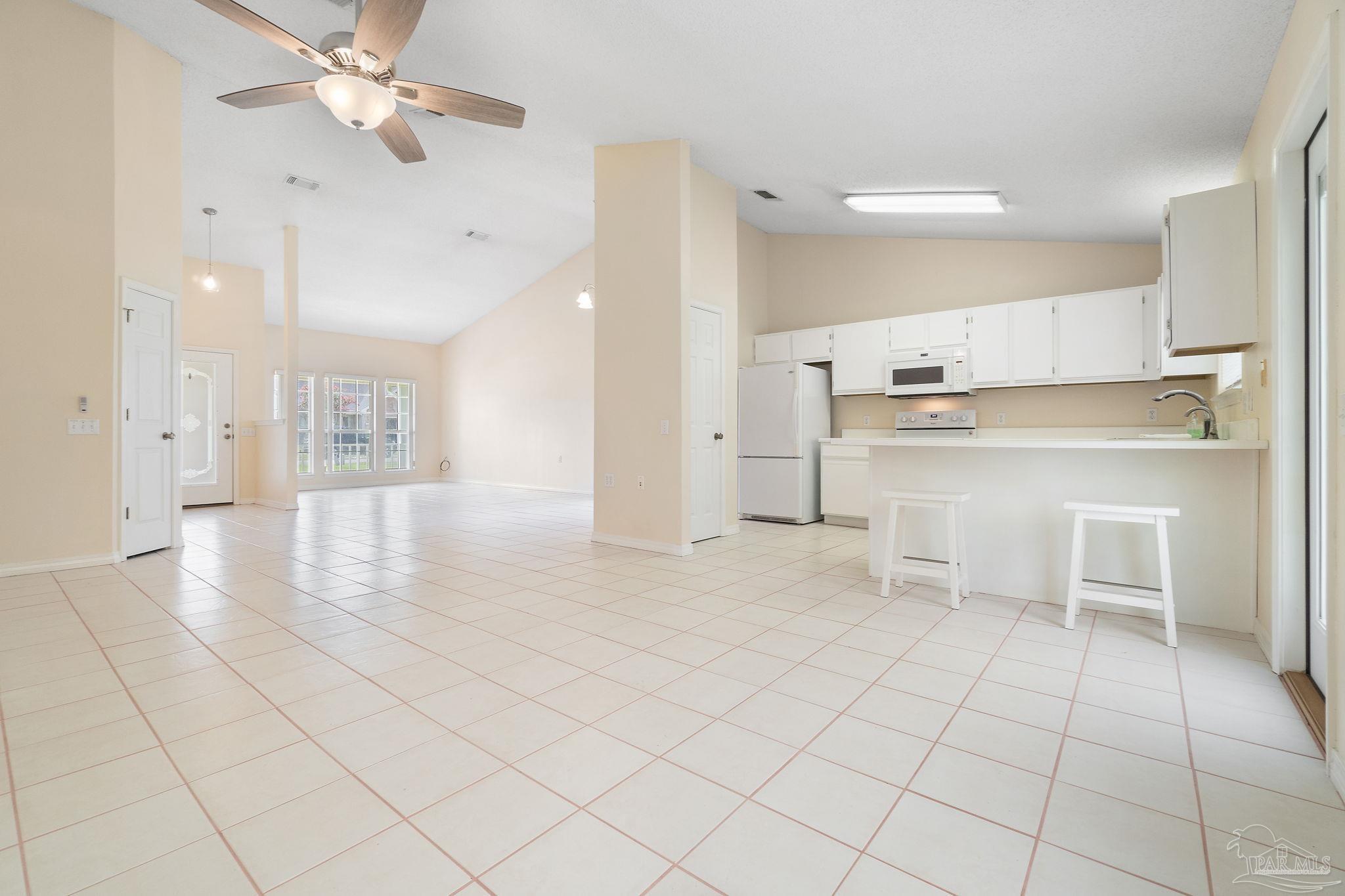 1324 Sterling Point Pl