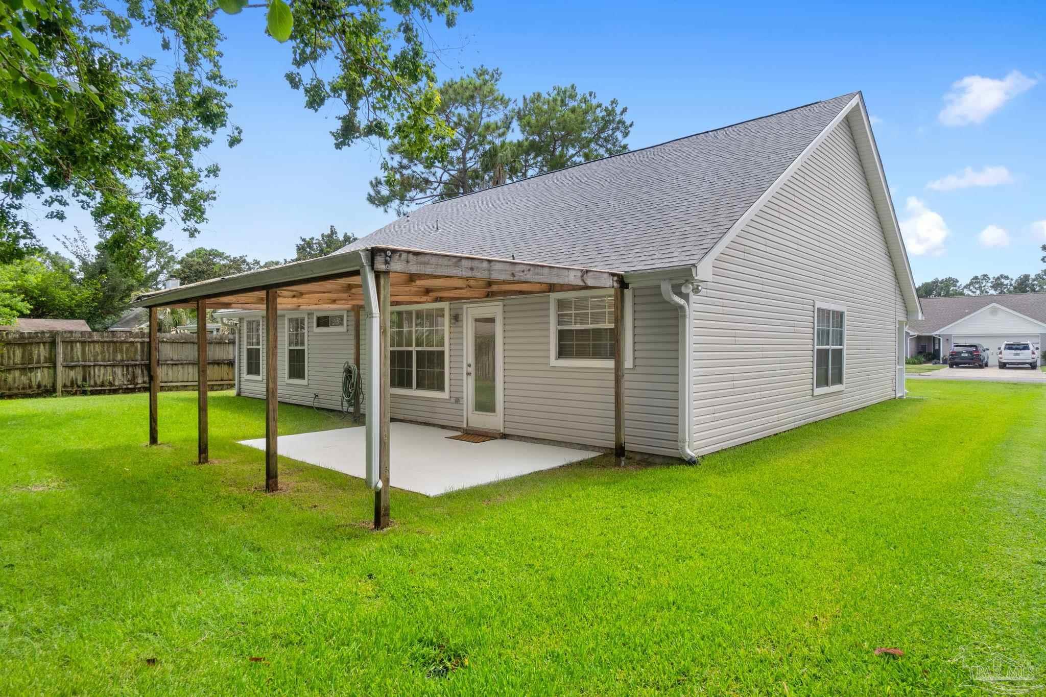 1324 Sterling Point Pl