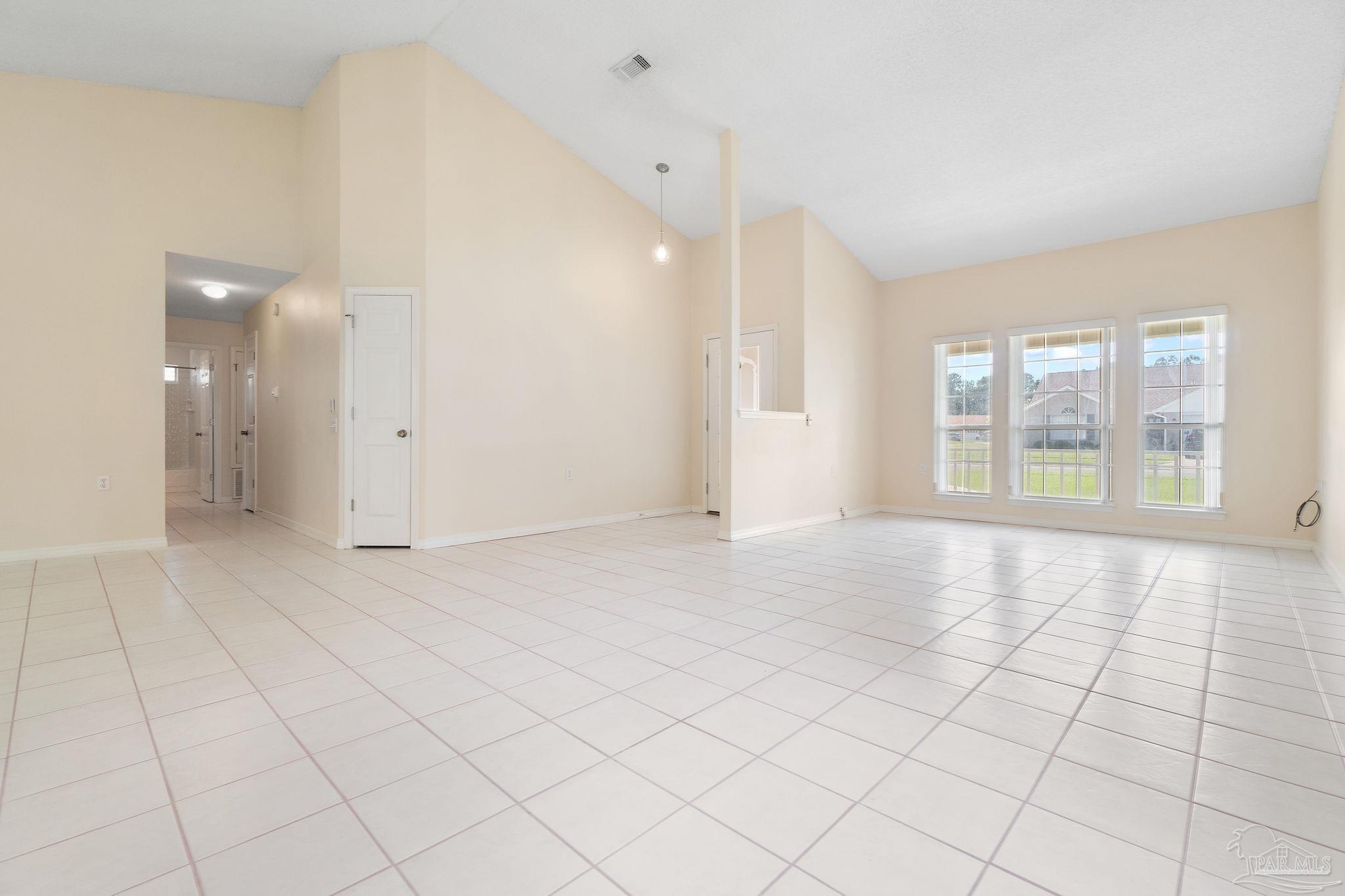 1324 Sterling Point Pl