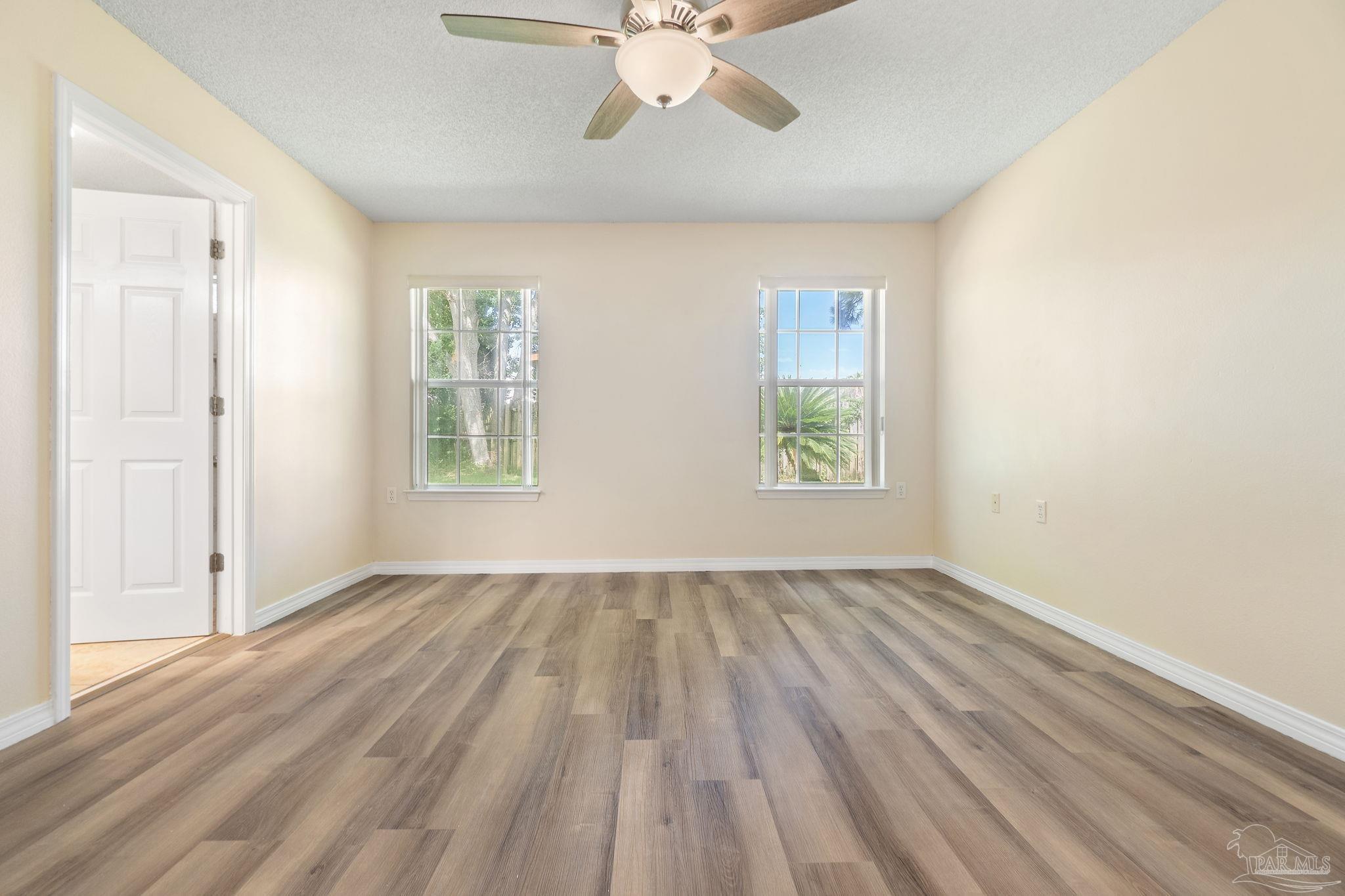 1324 Sterling Point Pl