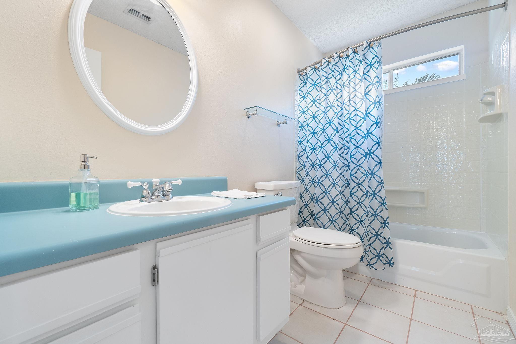 1324 Sterling Point Pl