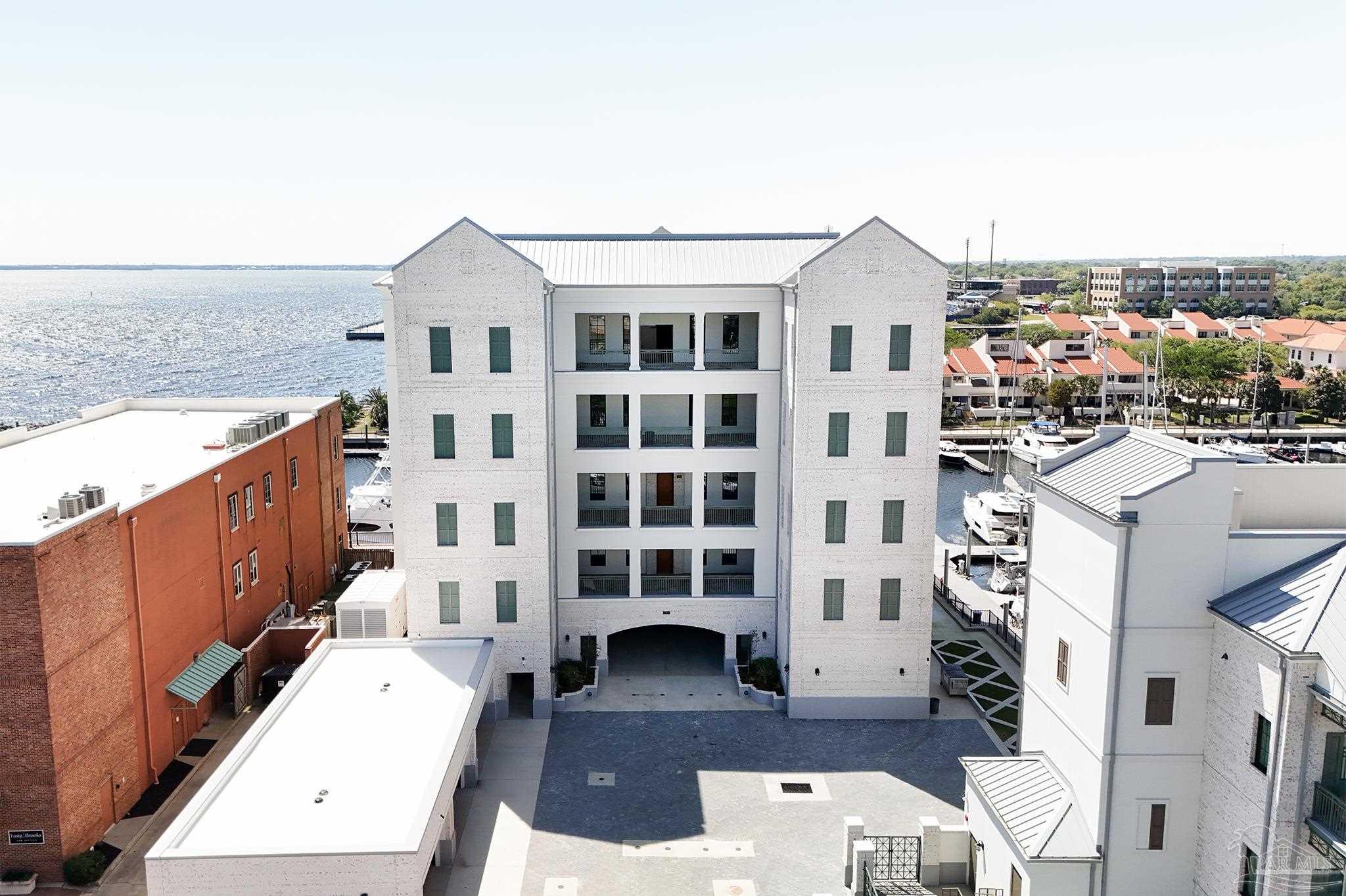 801 S Palafox St # 302