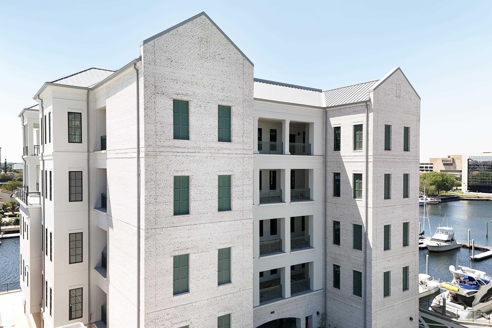 801 S Palafox St # 302