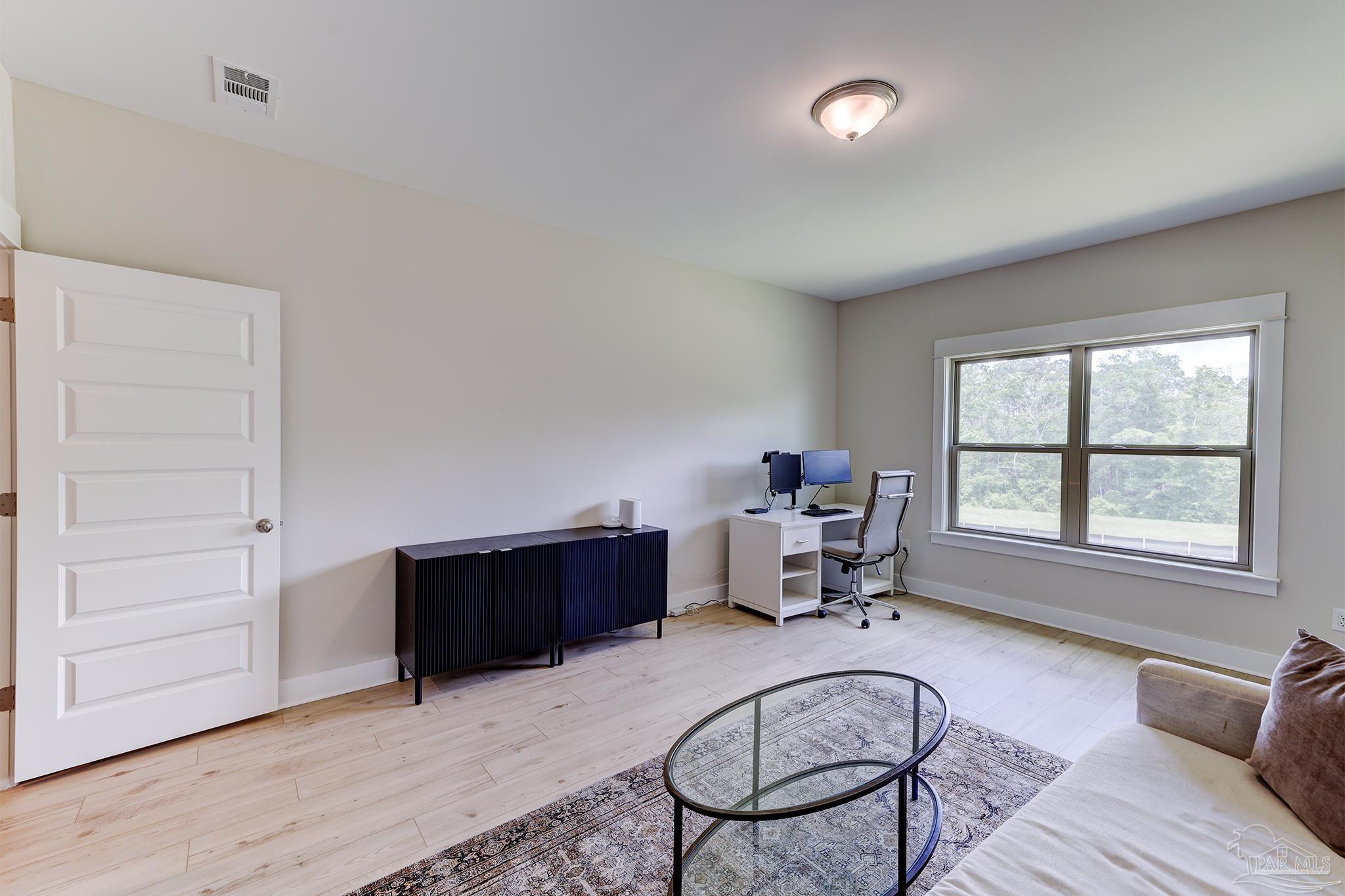 2876 Trestle Way
