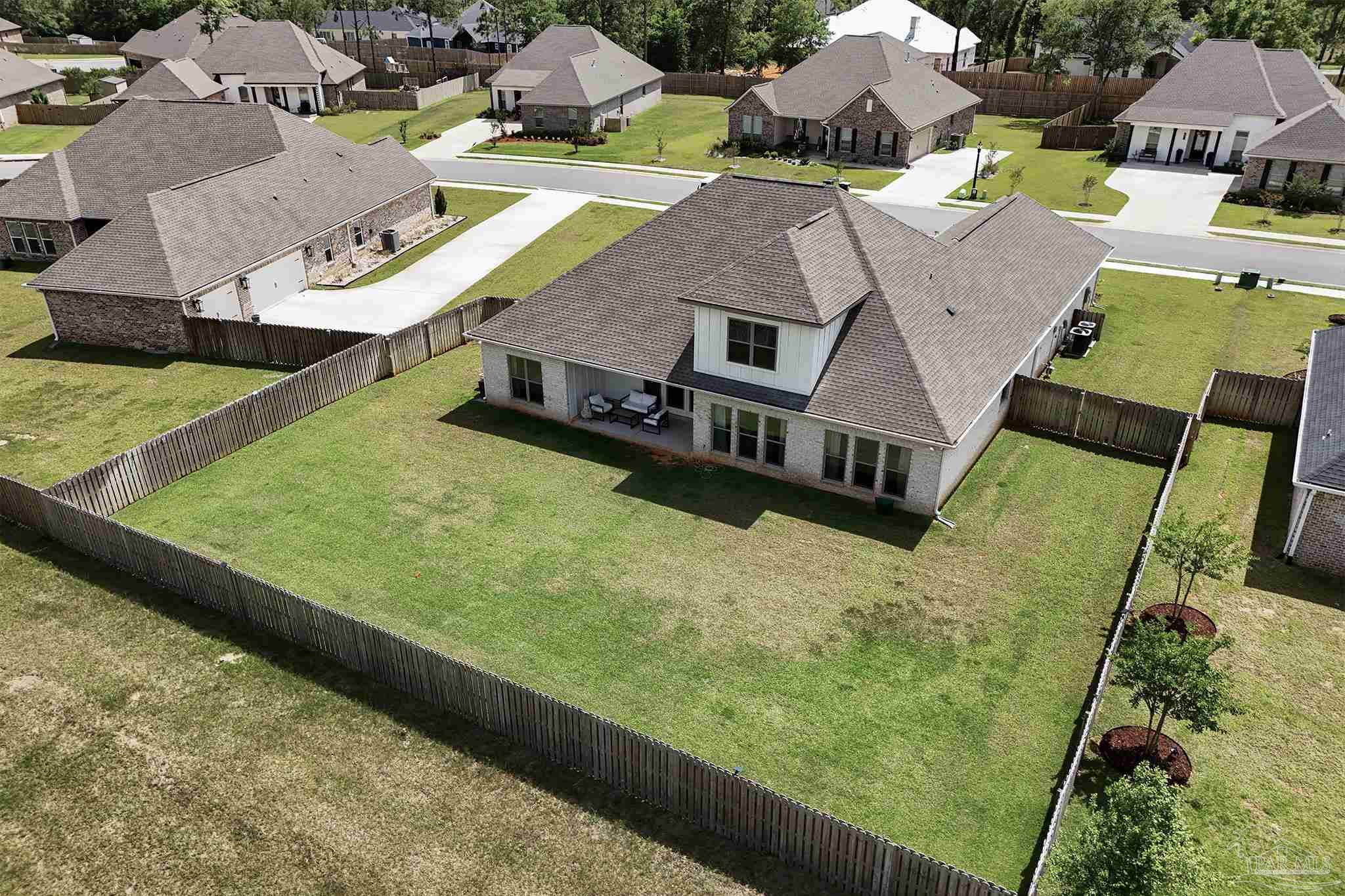 2876 Trestle Way