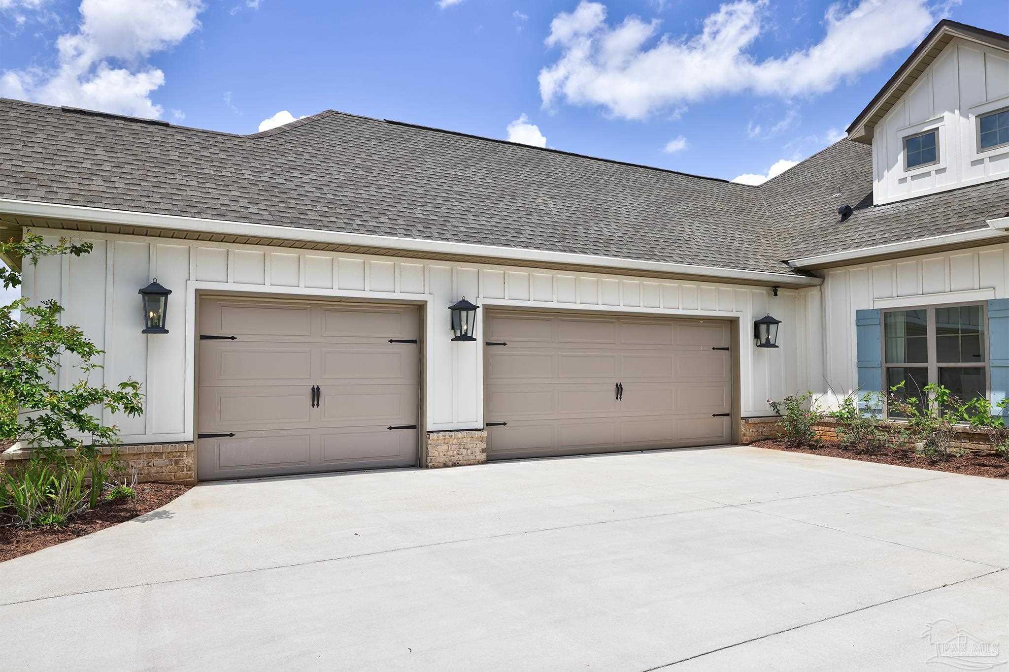 2876 Trestle Way