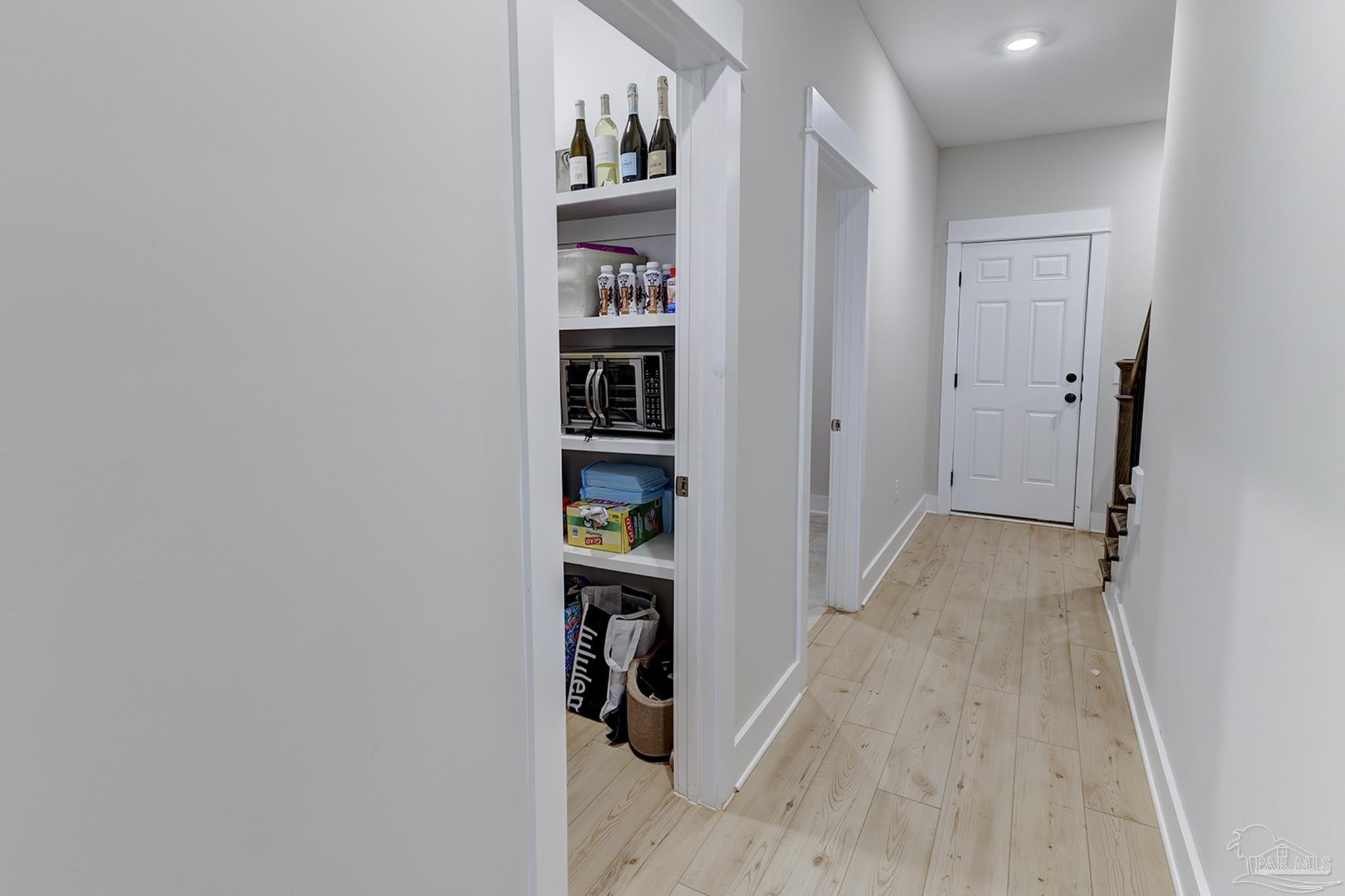 2876 Trestle Way