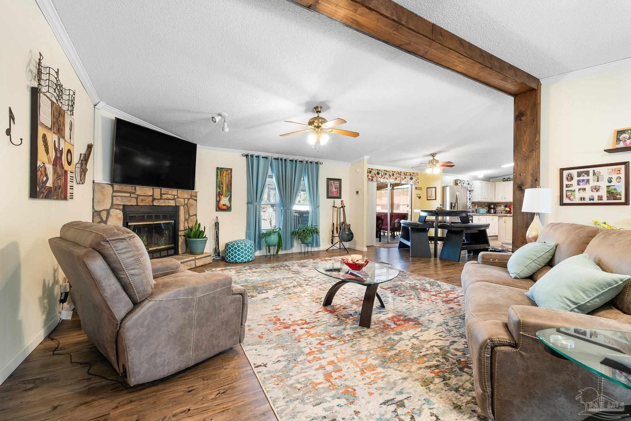 7988 Twin Lake Dr