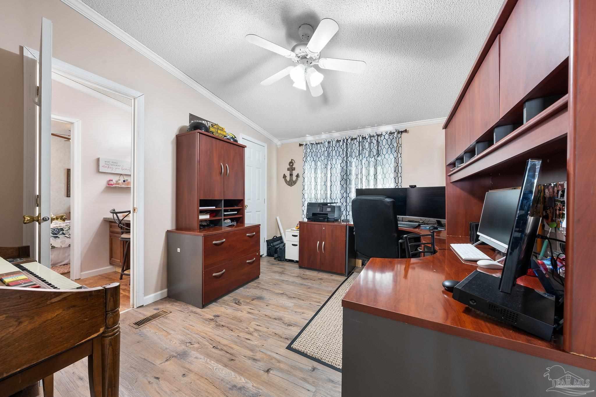 7988 Twin Lake Dr
