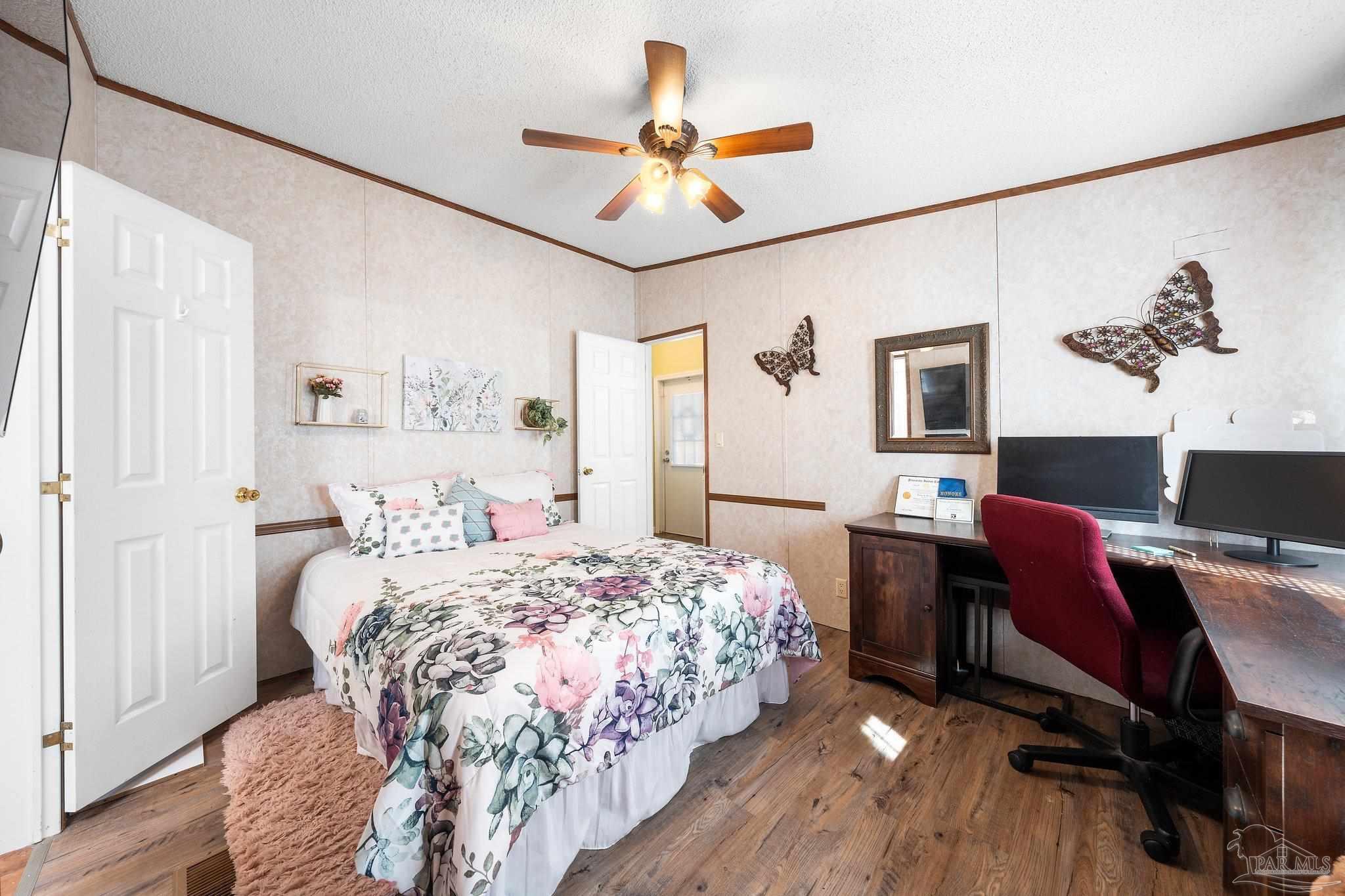 7988 Twin Lake Dr