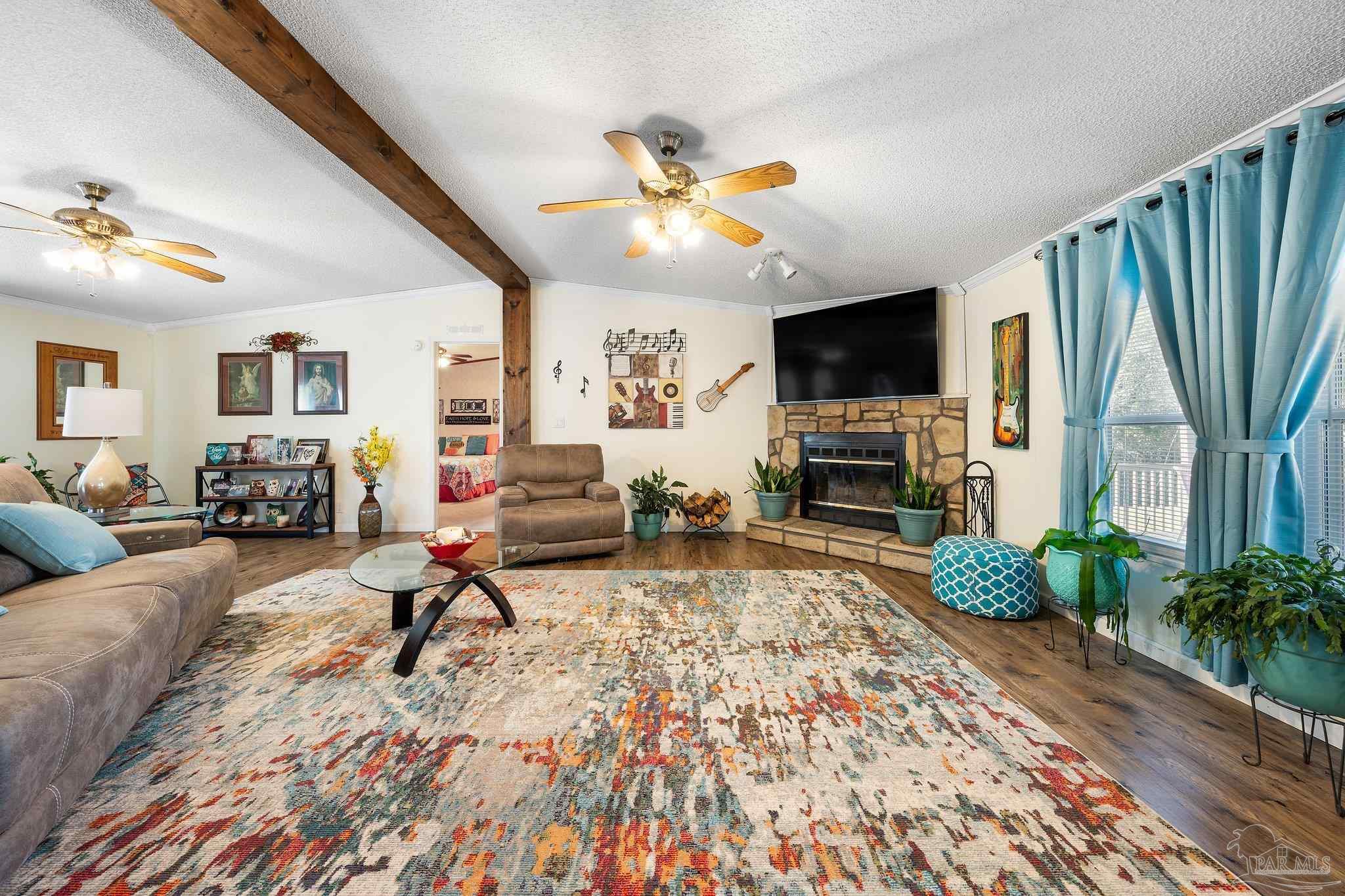 7988 Twin Lake Dr