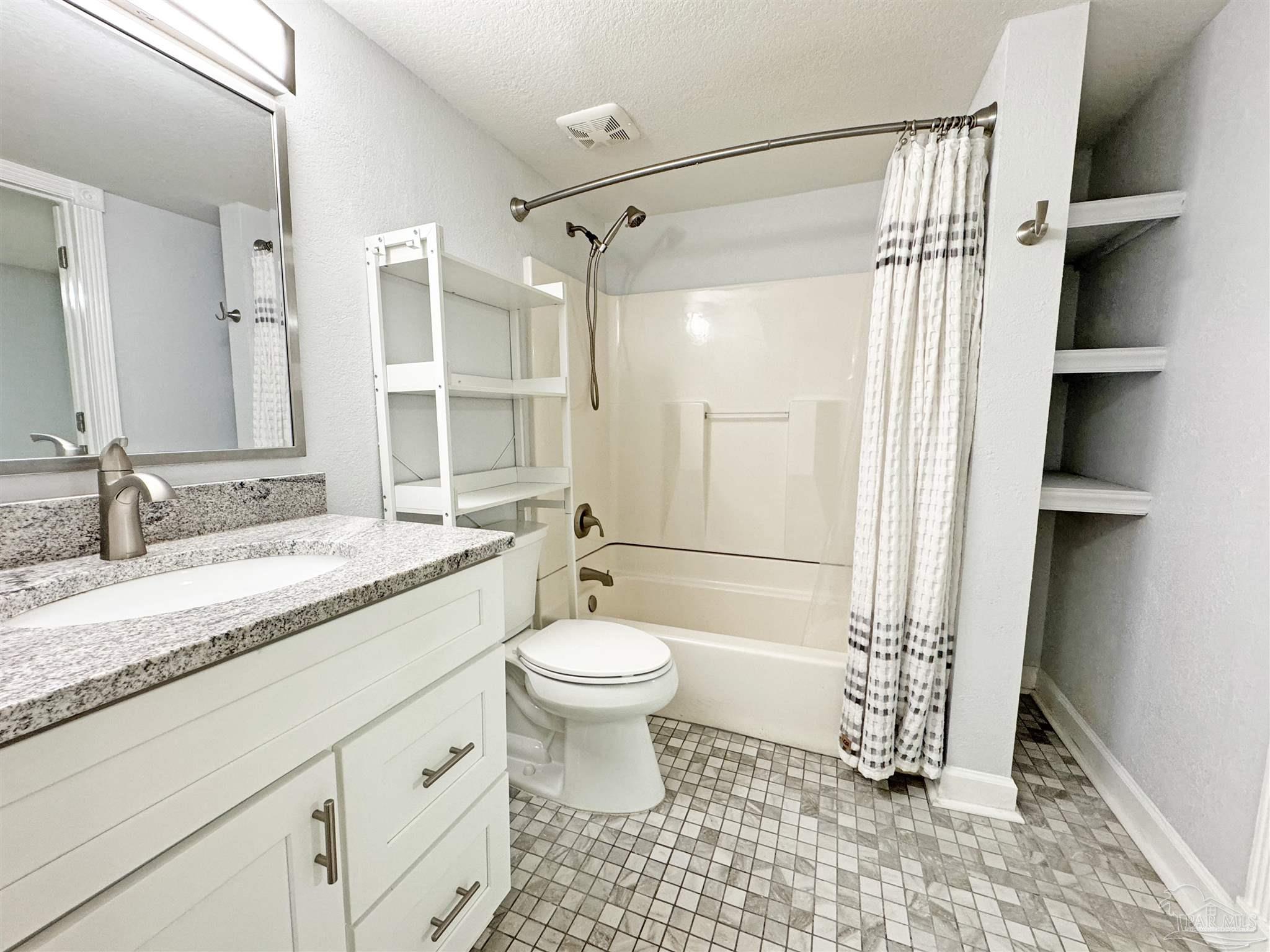 710 Scenic Hwy # 221