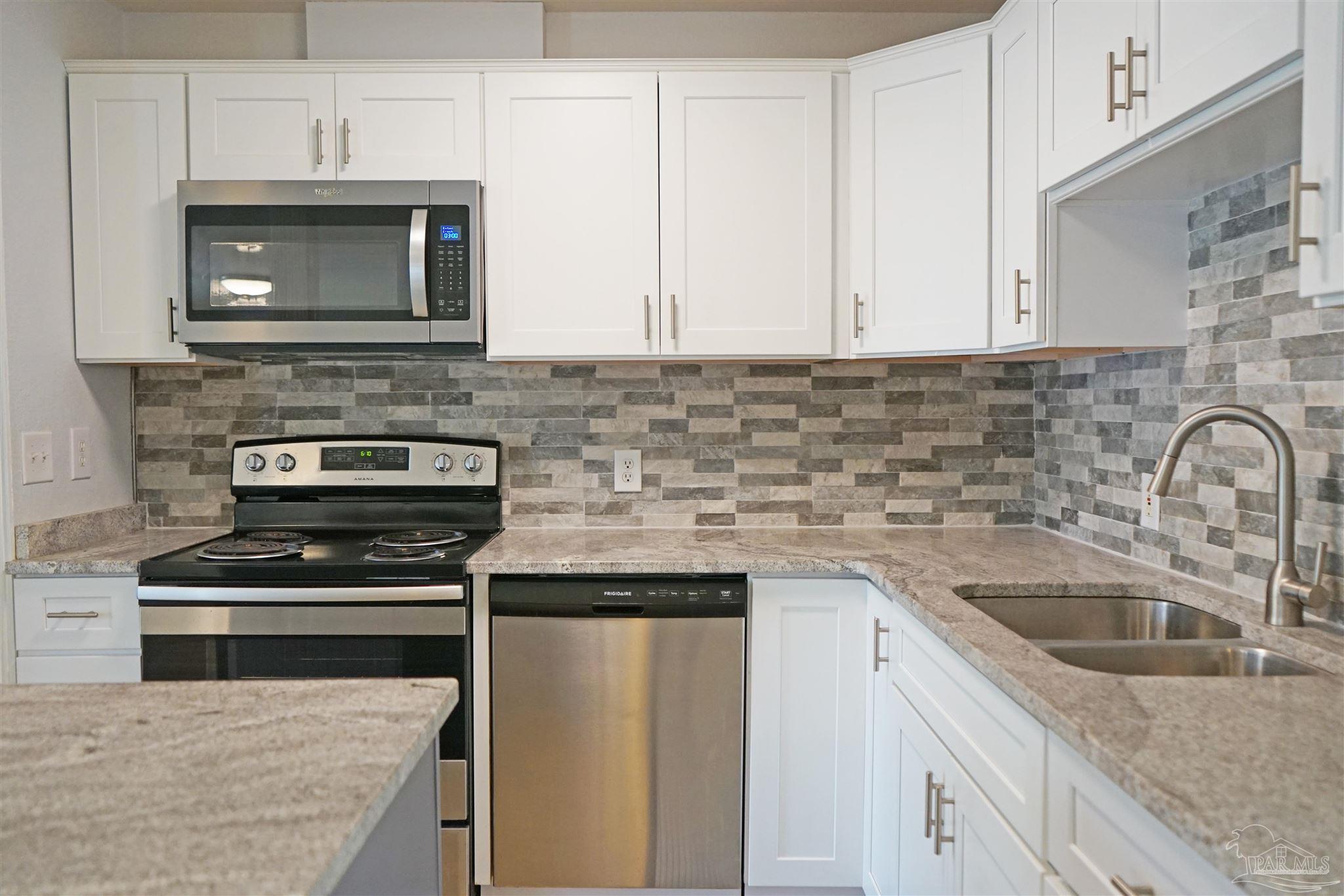 710 Scenic Hwy # 221