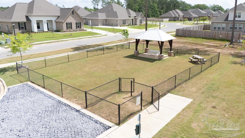 3076 Mountain Laurel Tr