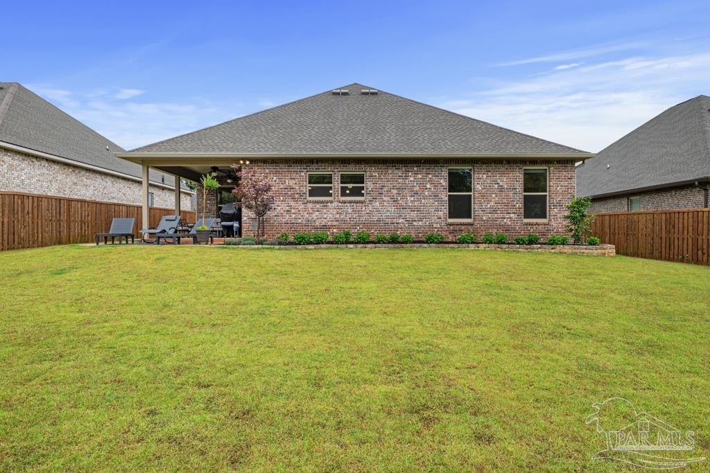 3076 Mountain Laurel Tr