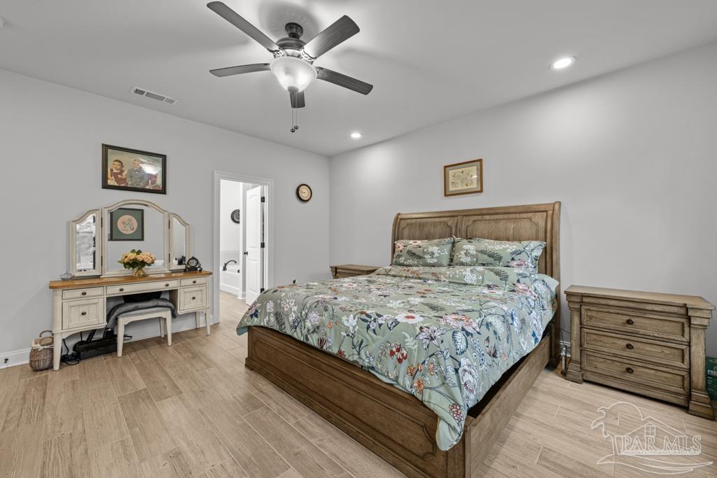 3076 Mountain Laurel Tr