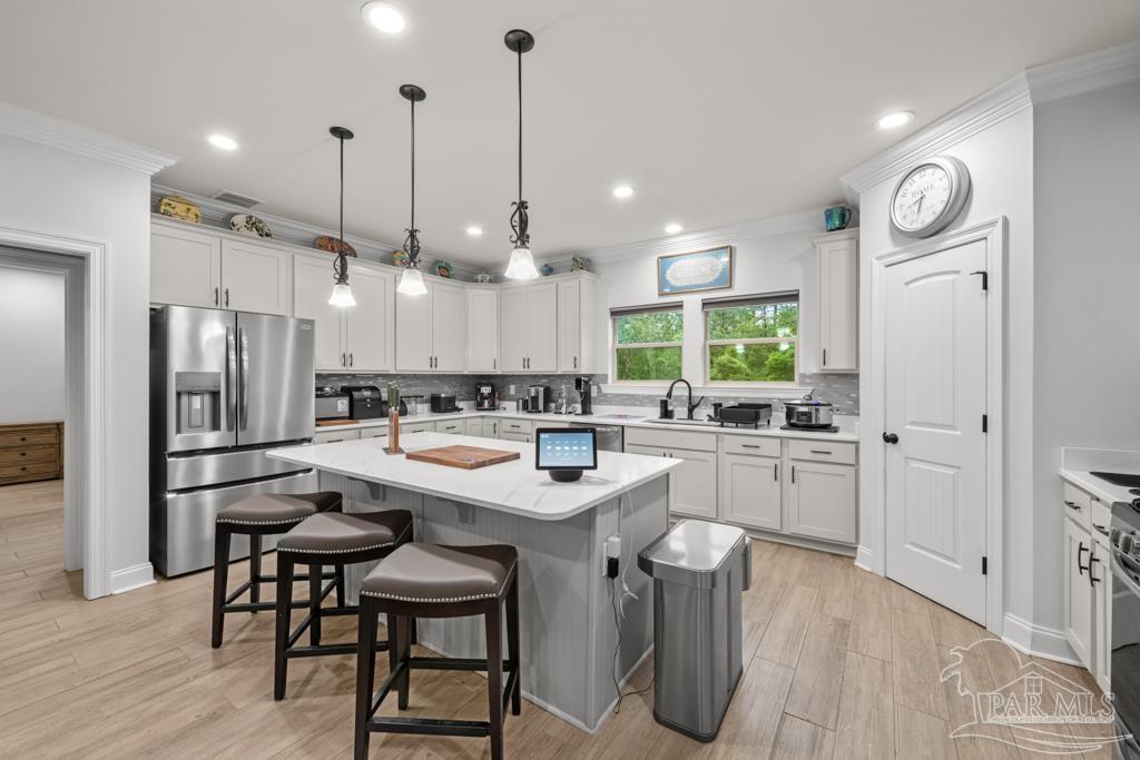 3076 Mountain Laurel Tr