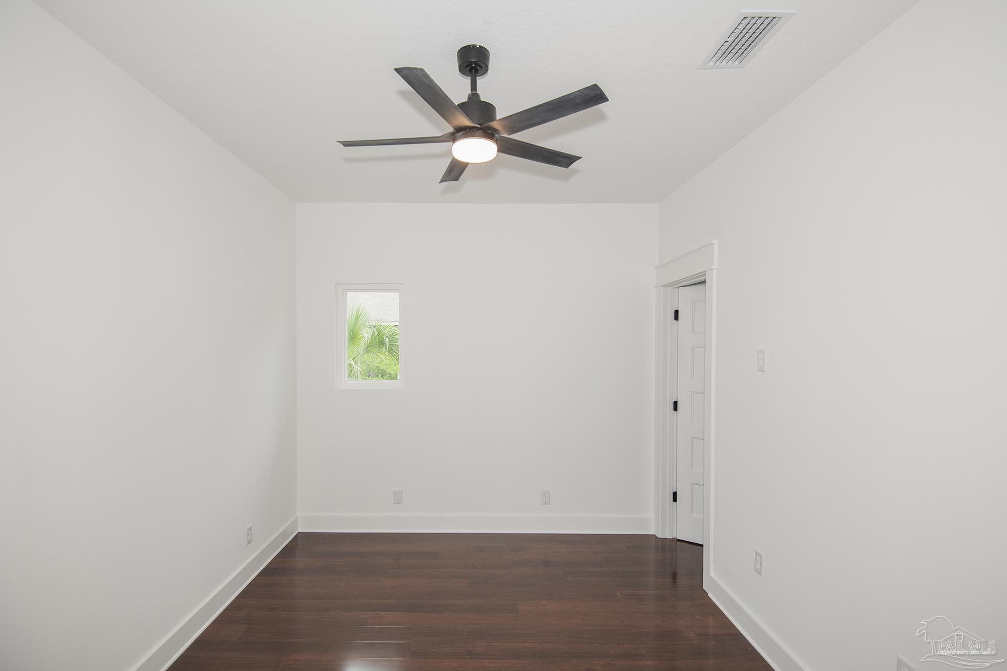 502 W Gregory St